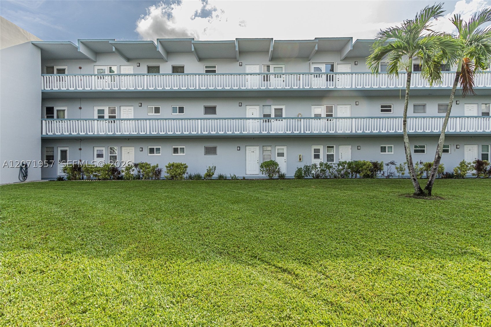2223 Park Ln 314
