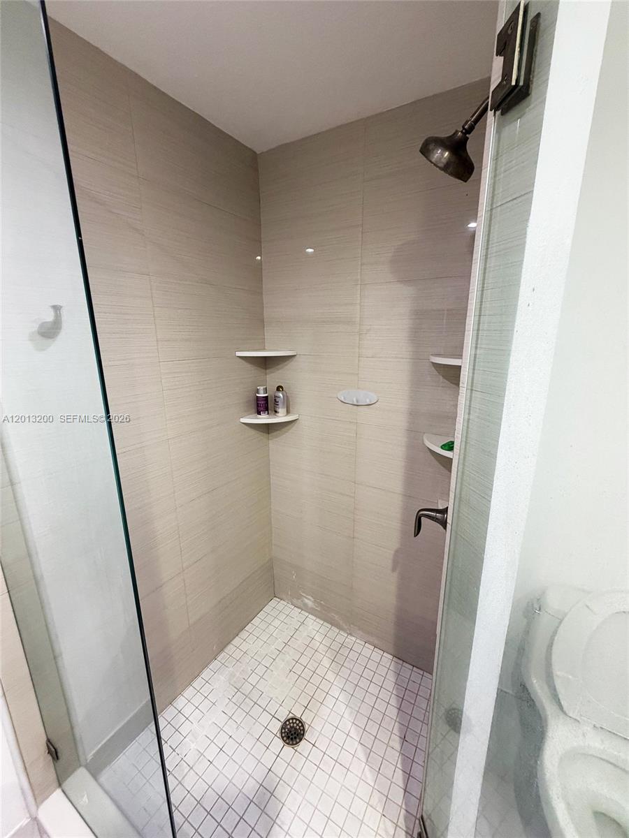 PASADENA PARK SUB - Residential Lease