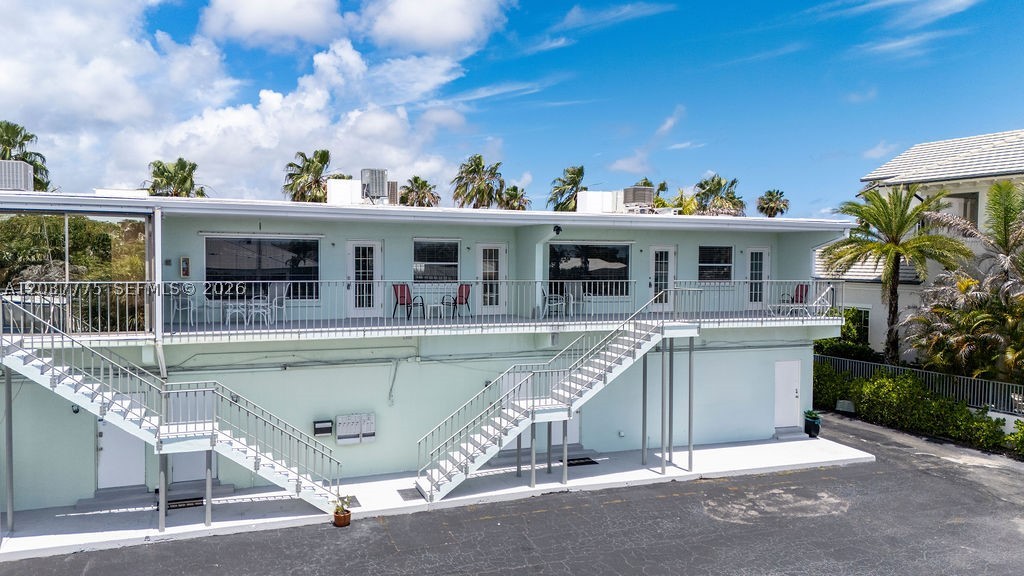 23 Royal Palm Pt B