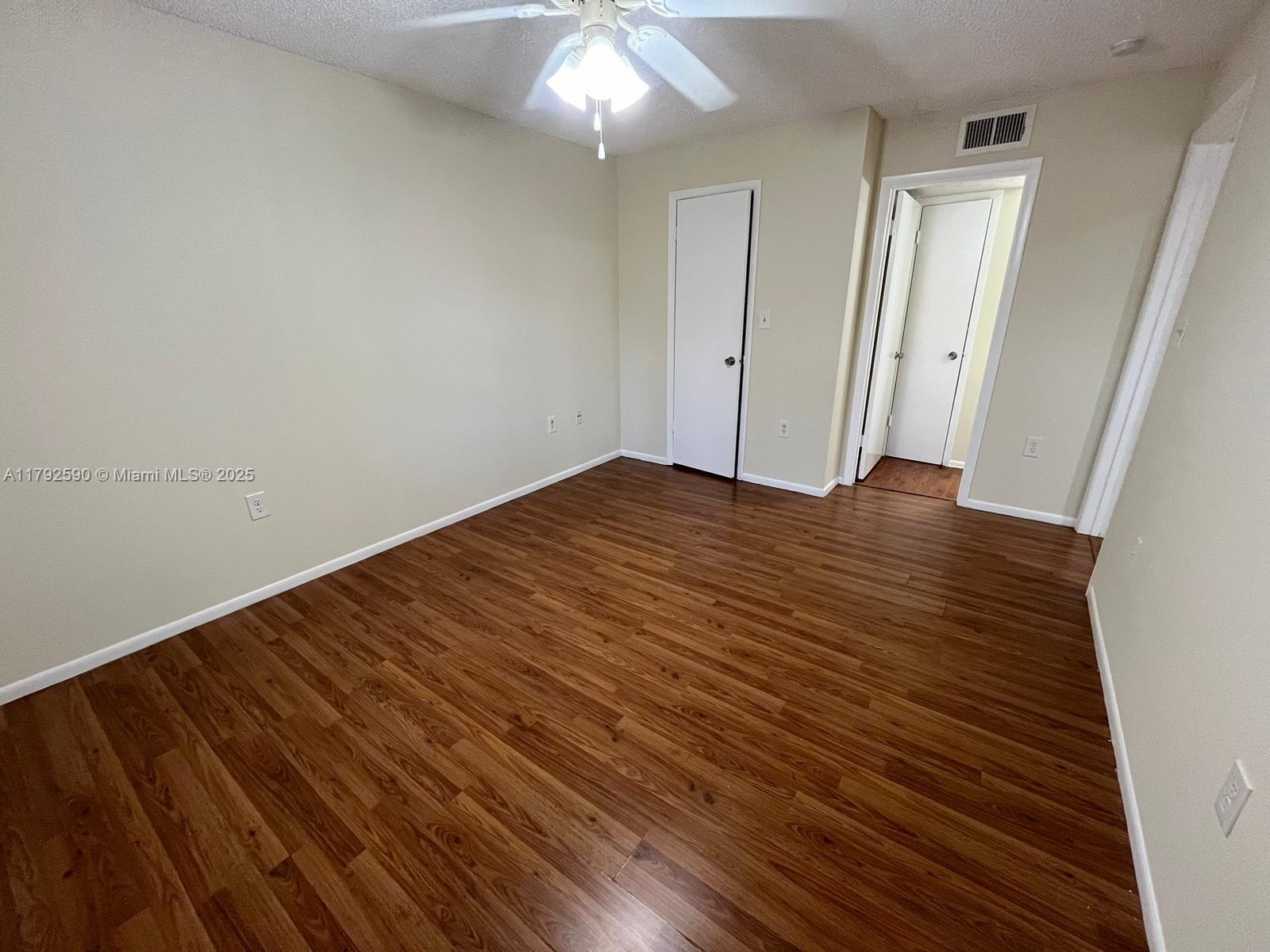 BISCAYNE BEACH CLUB CONDO - Residential