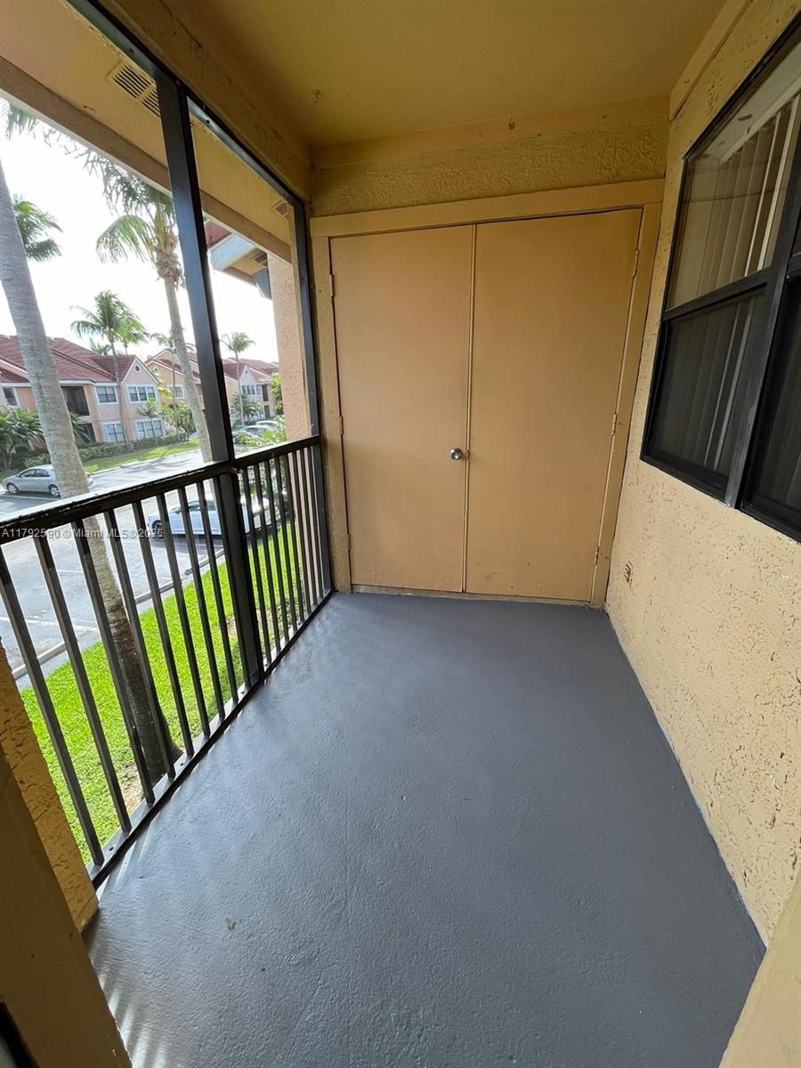 BISCAYNE BEACH CLUB CONDO - Residential