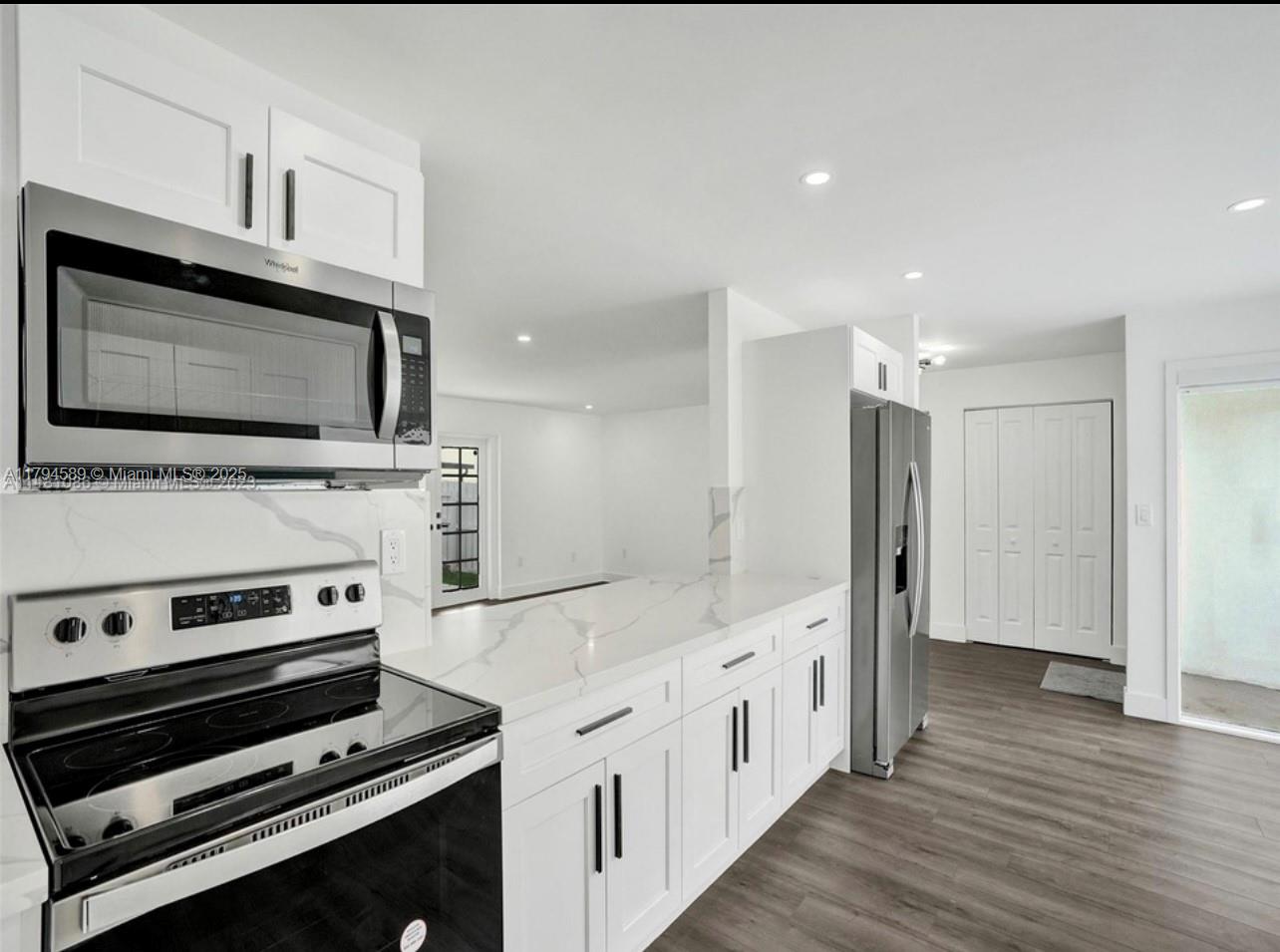 CORAL HIGHLANDS - Residential Lease