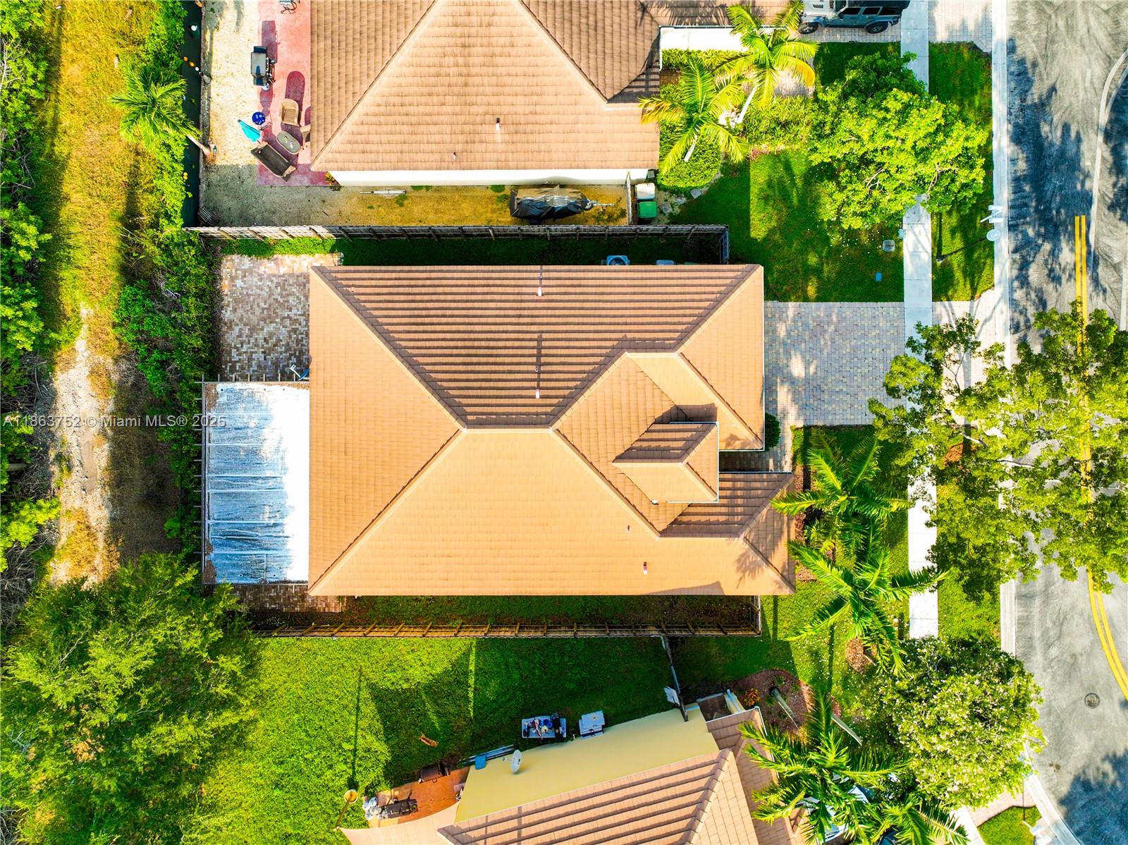 RAULS PLACE AT OASIS - Residential