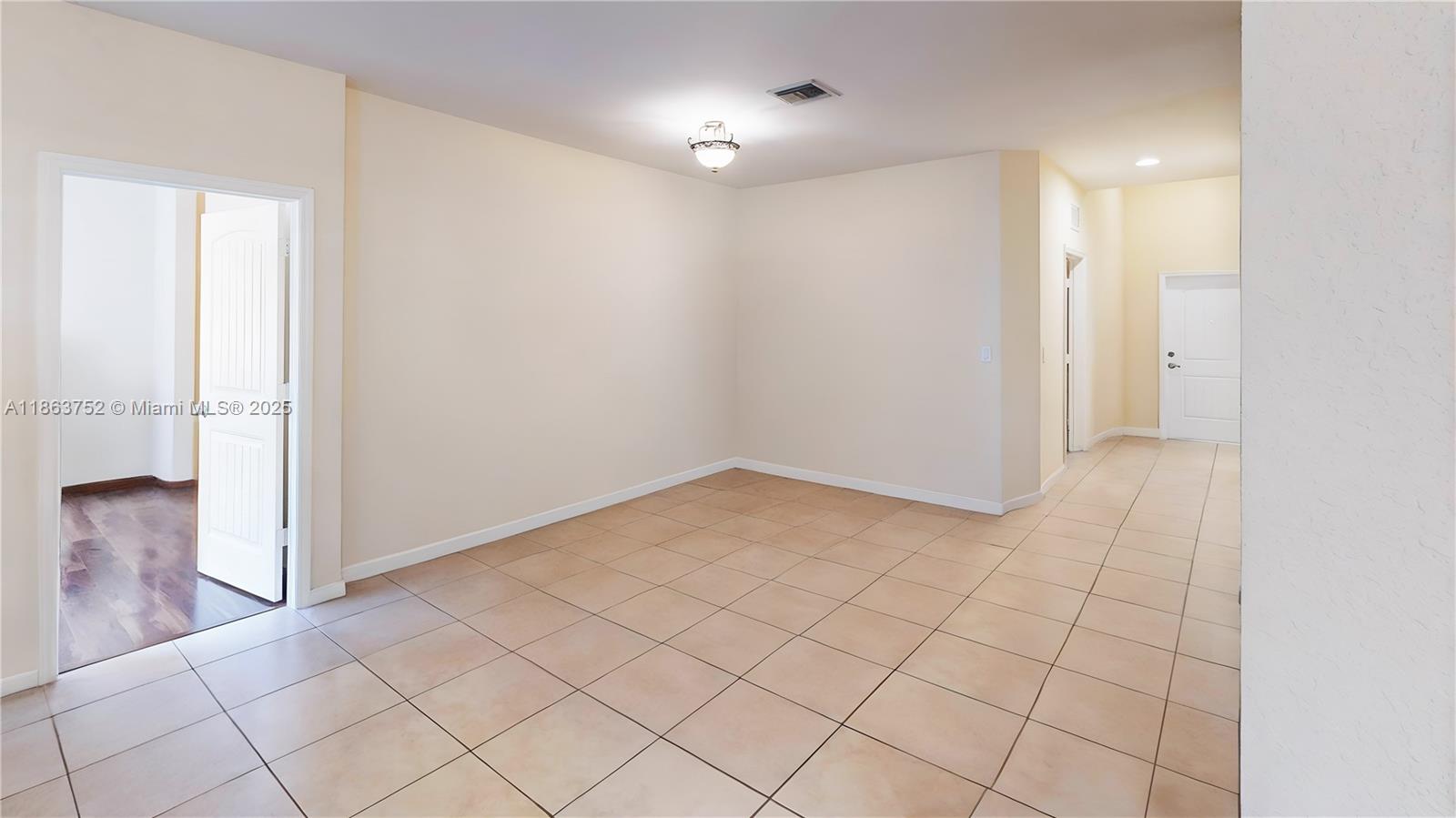 RAULS PLACE AT OASIS - Residential