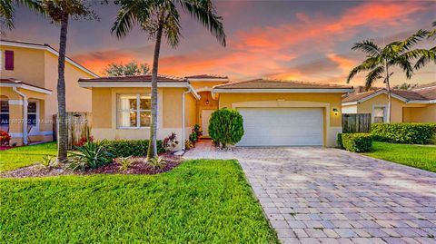 Photo of 3090 SE 7th Ct, Homestead, FL 33033 (MLS # A11863752)
