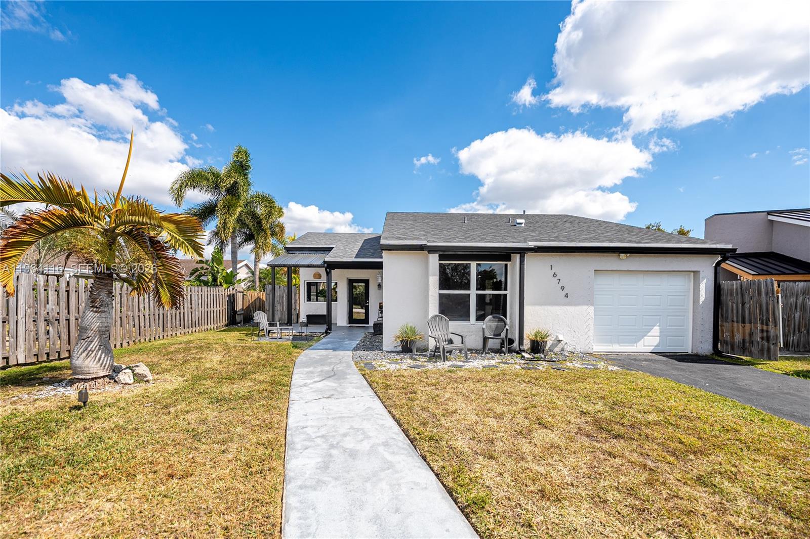 16794 Royal Poinciana Dr