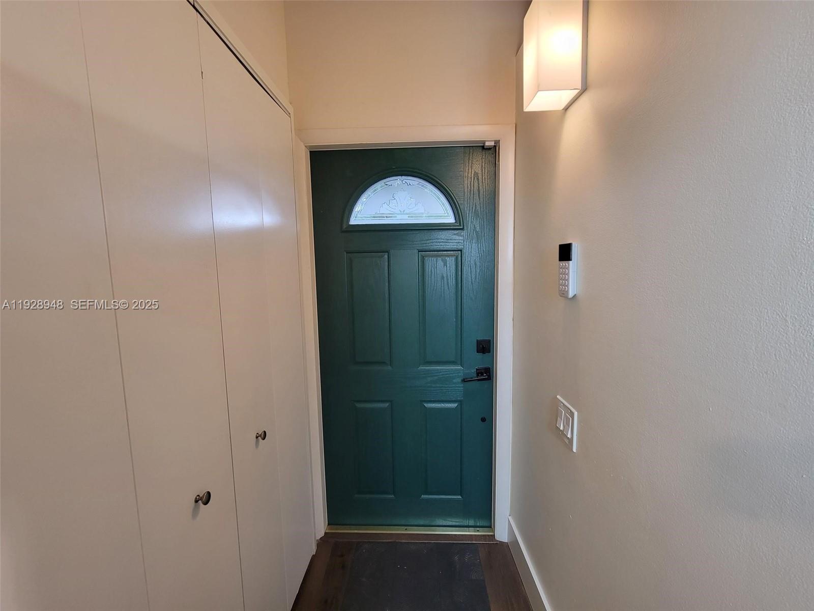 KILLIAN PINES TOWNHOUSES - Residential