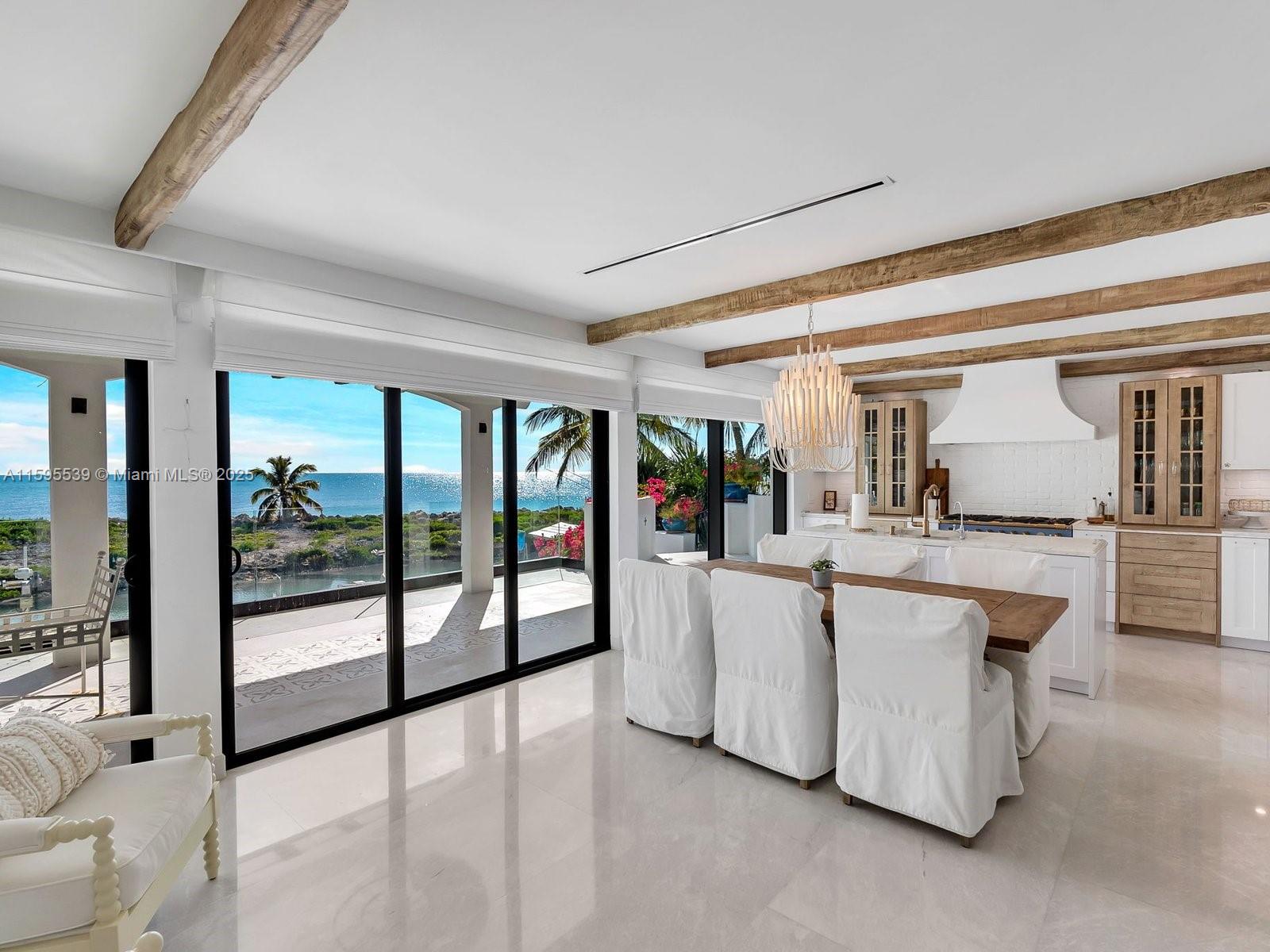 PLANTATION ISLAND - Residential