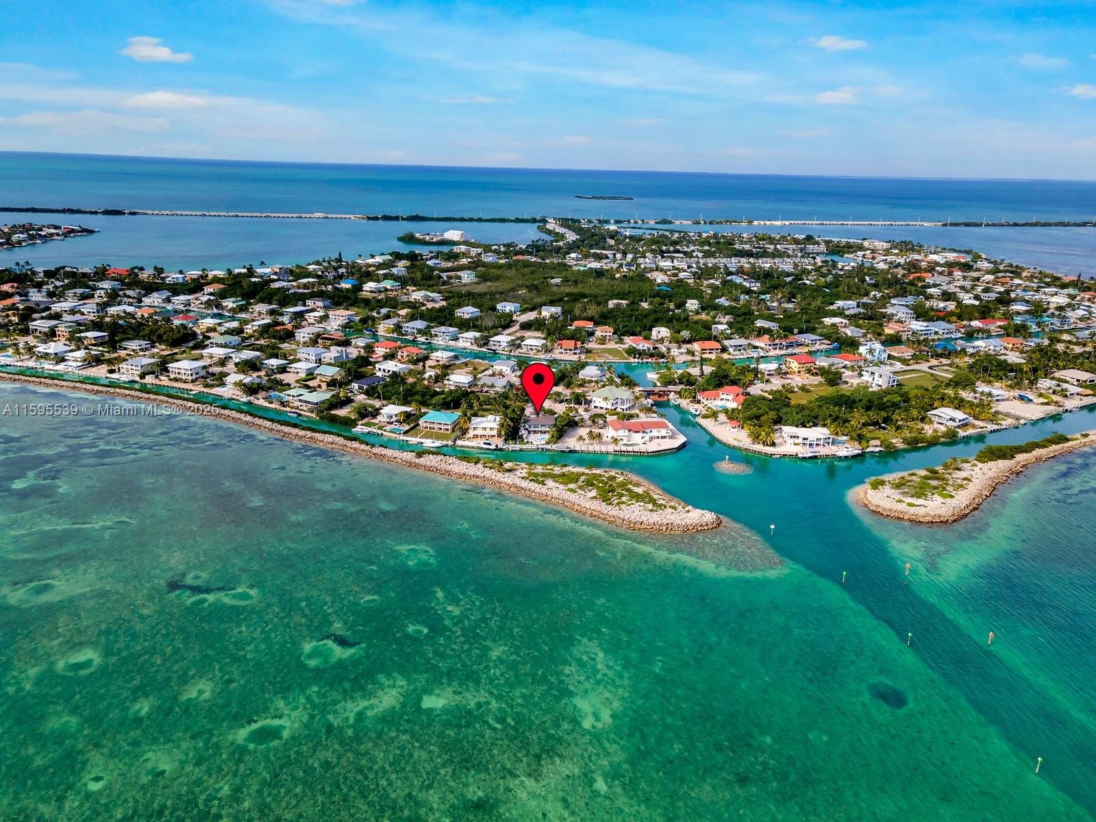 210 W Seaview Cir