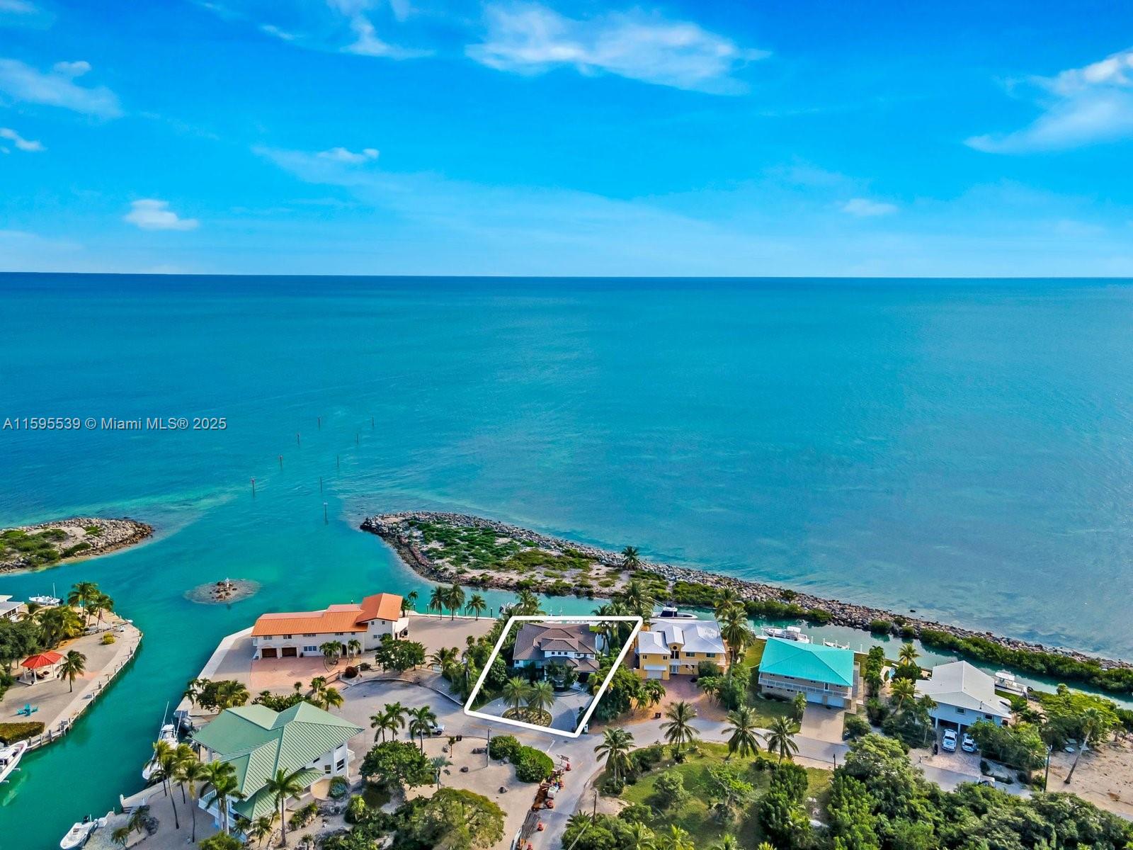 PLANTATION ISLAND - Residential