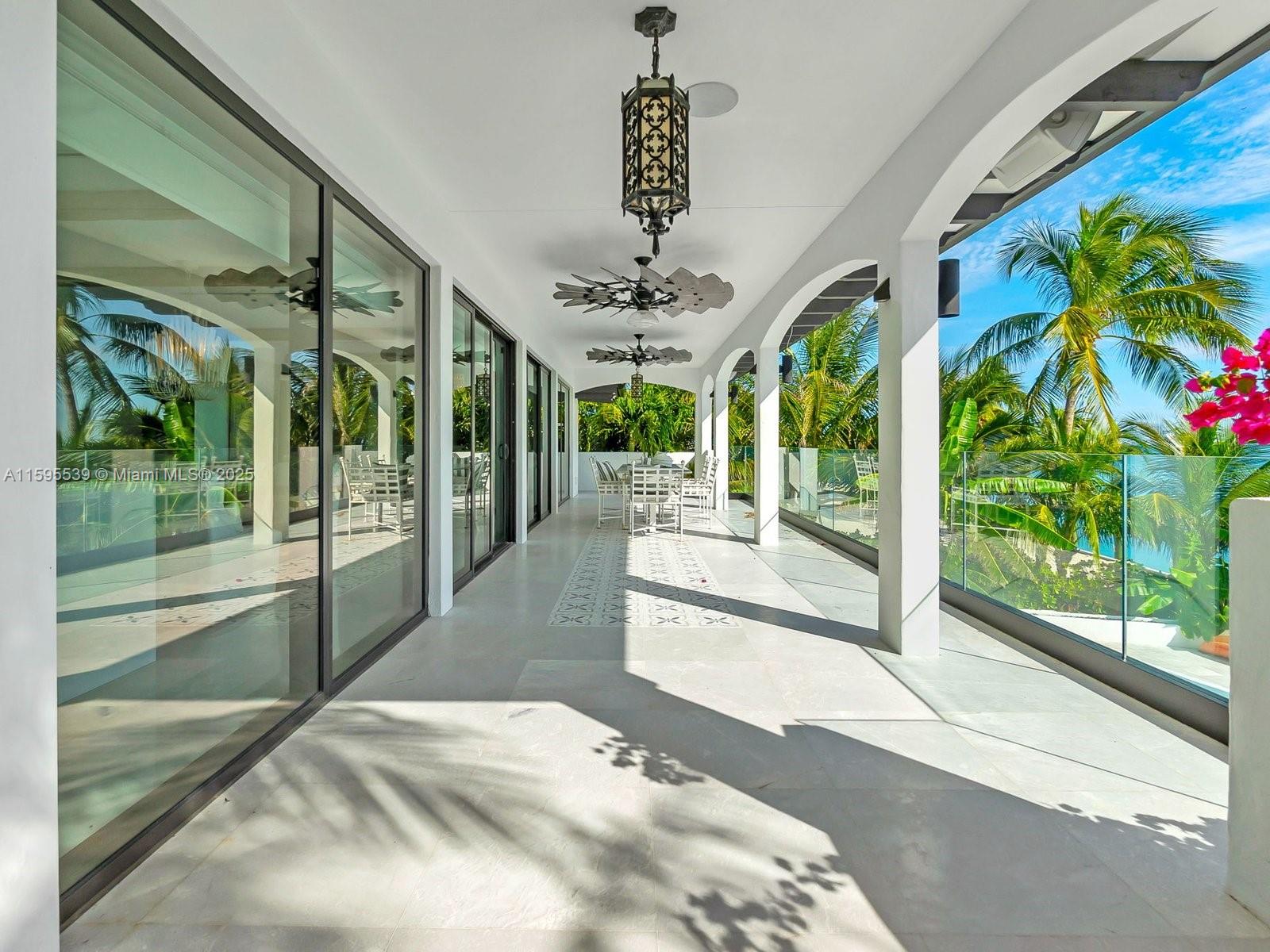 PLANTATION ISLAND - Residential