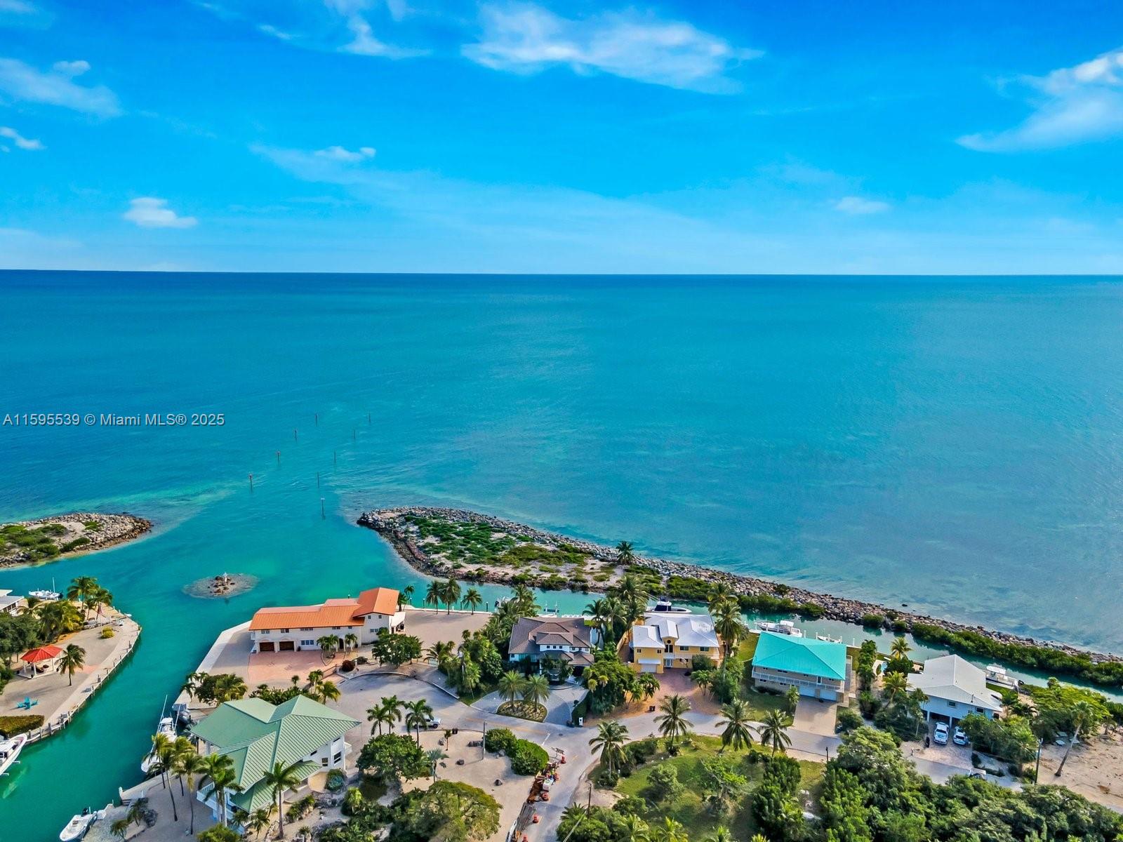 PLANTATION ISLAND - Residential