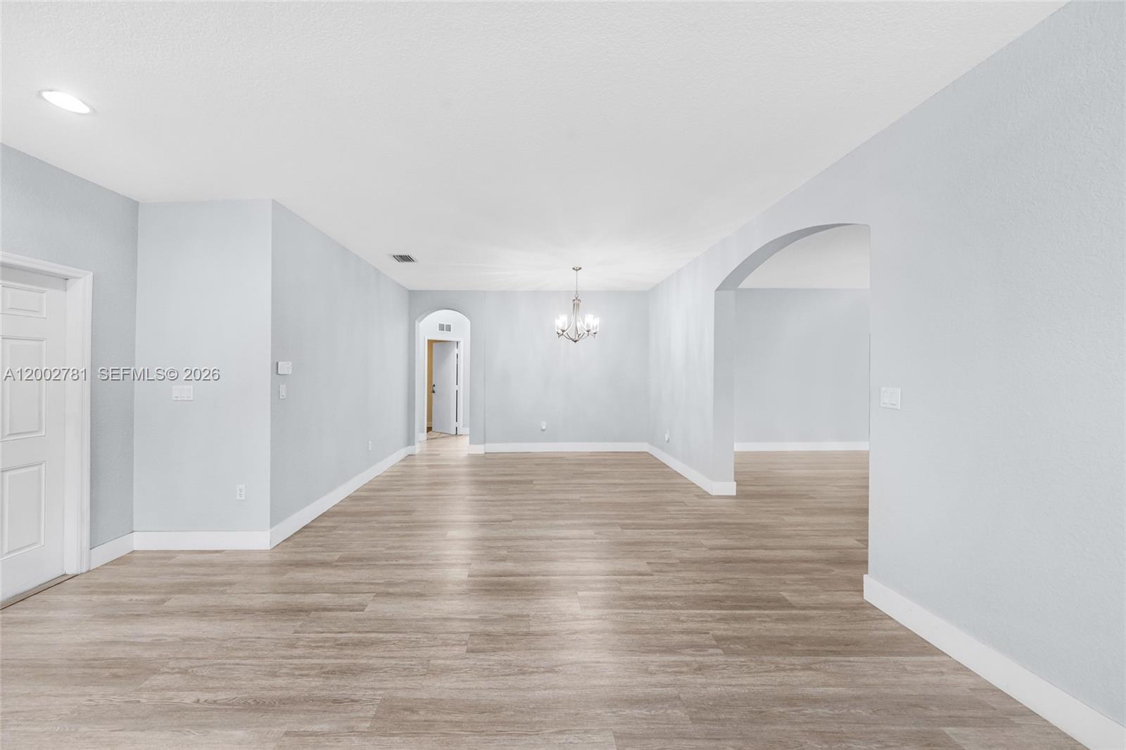 SPANISH LAKES 2ND ADDN - Residential