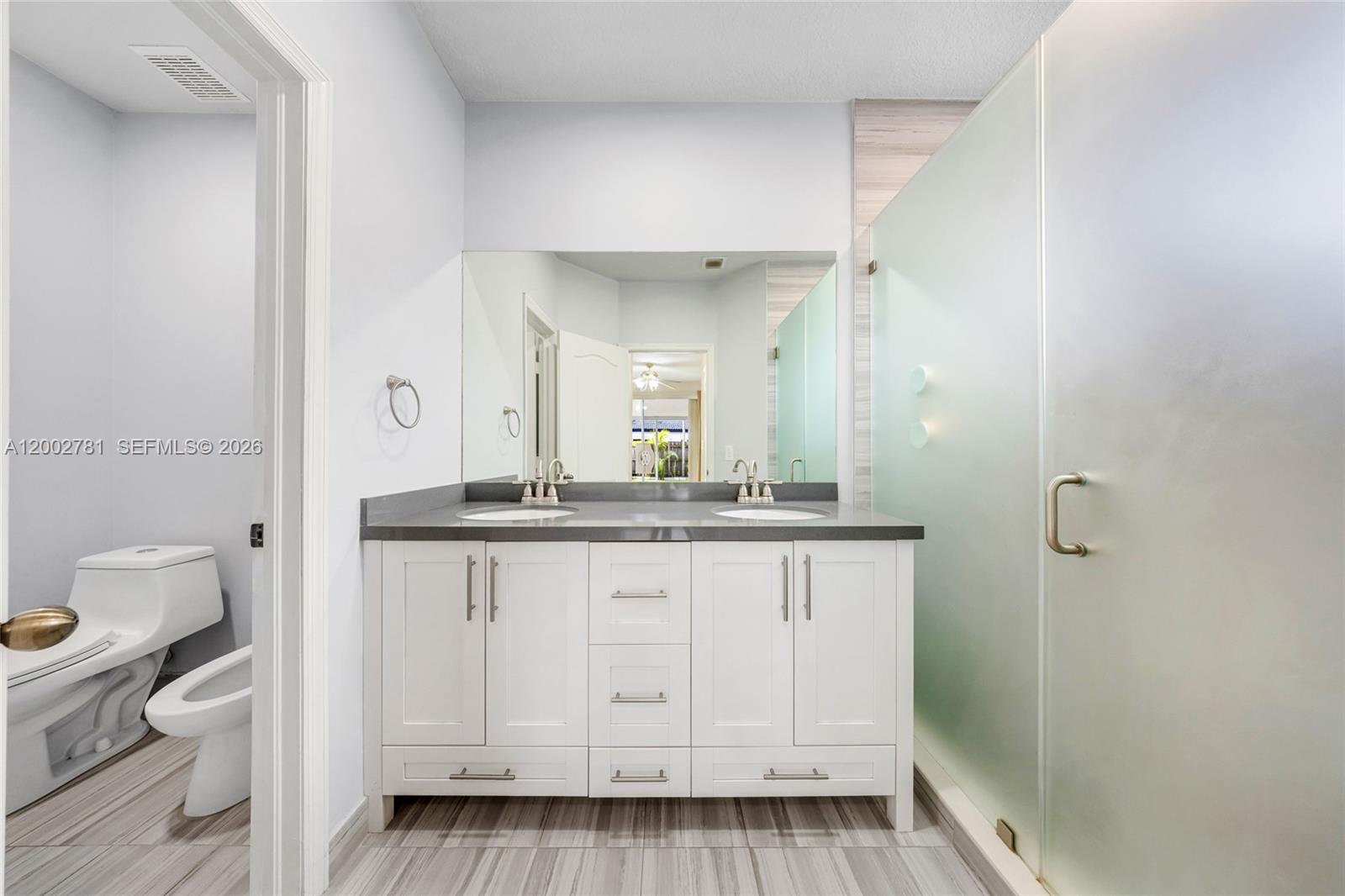 SPANISH LAKES 2ND ADDN - Residential