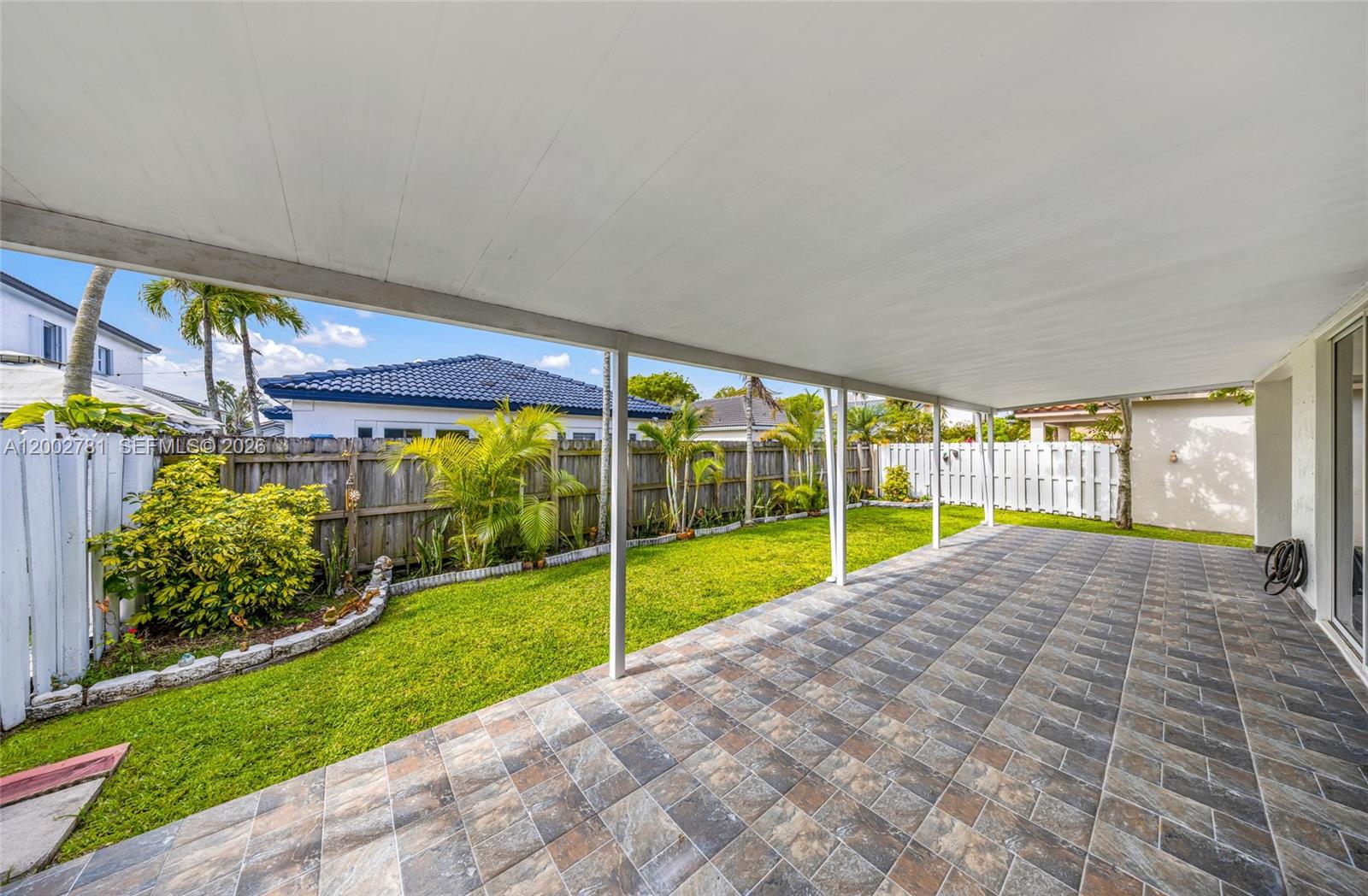 SPANISH LAKES 2ND ADDN - Residential