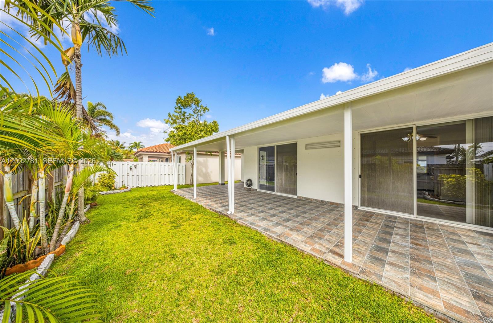 SPANISH LAKES 2ND ADDN - Residential