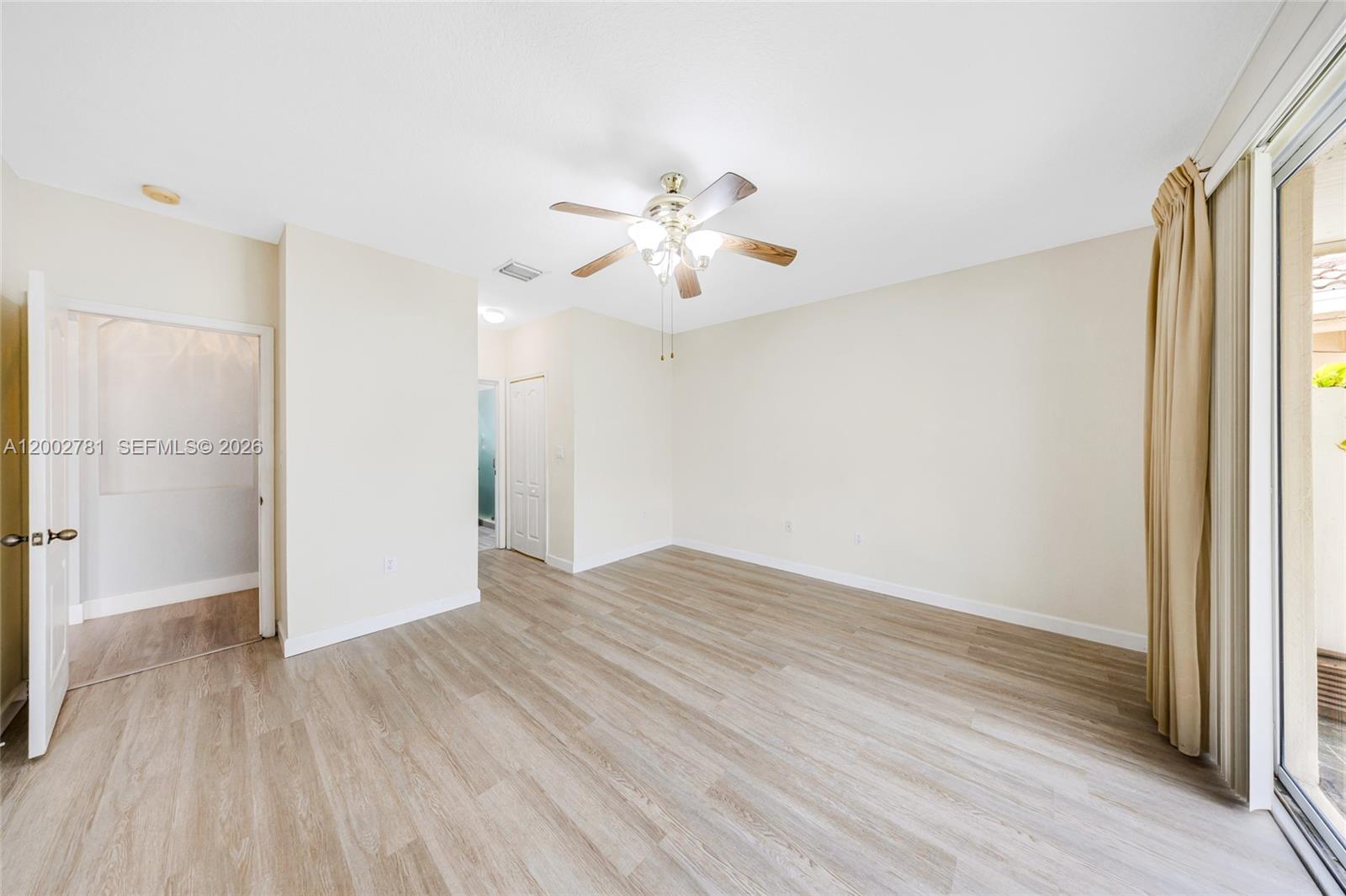 SPANISH LAKES 2ND ADDN - Residential