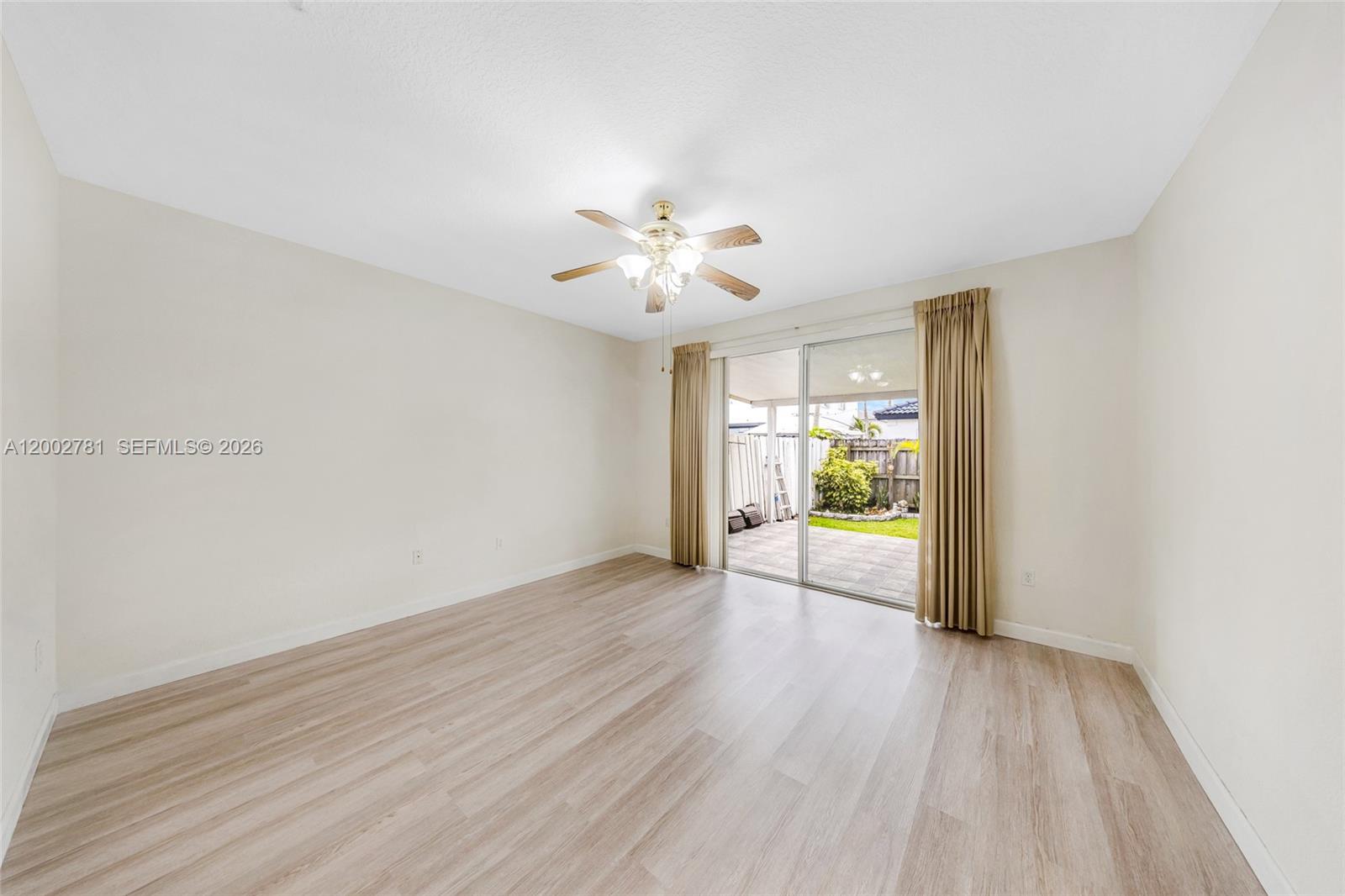 SPANISH LAKES 2ND ADDN - Residential