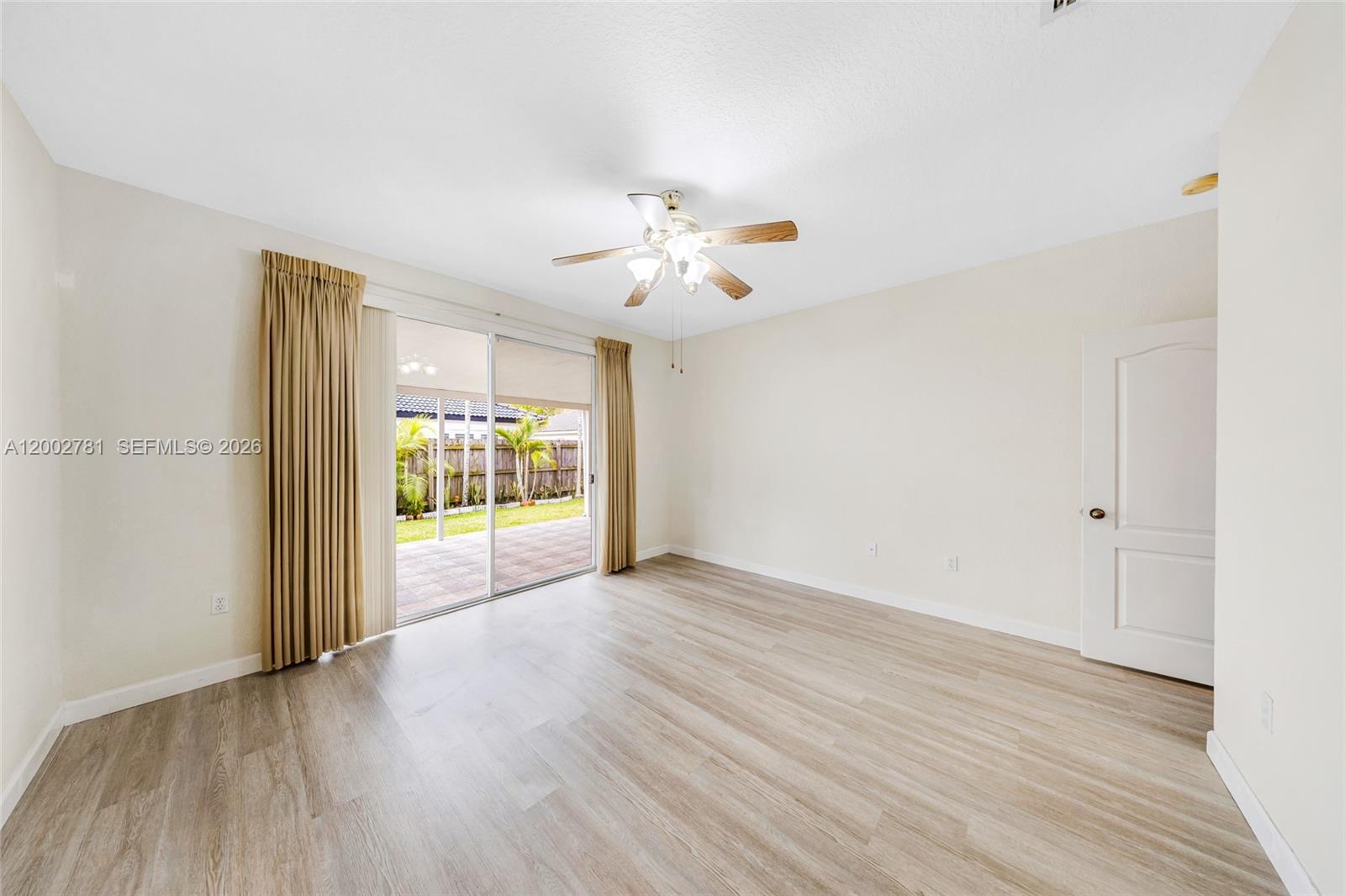 SPANISH LAKES 2ND ADDN - Residential