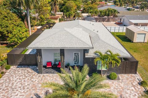 Photo of 580 Kansas Ave, West Palm Beach, FL 33406 (MLS # A11967818)