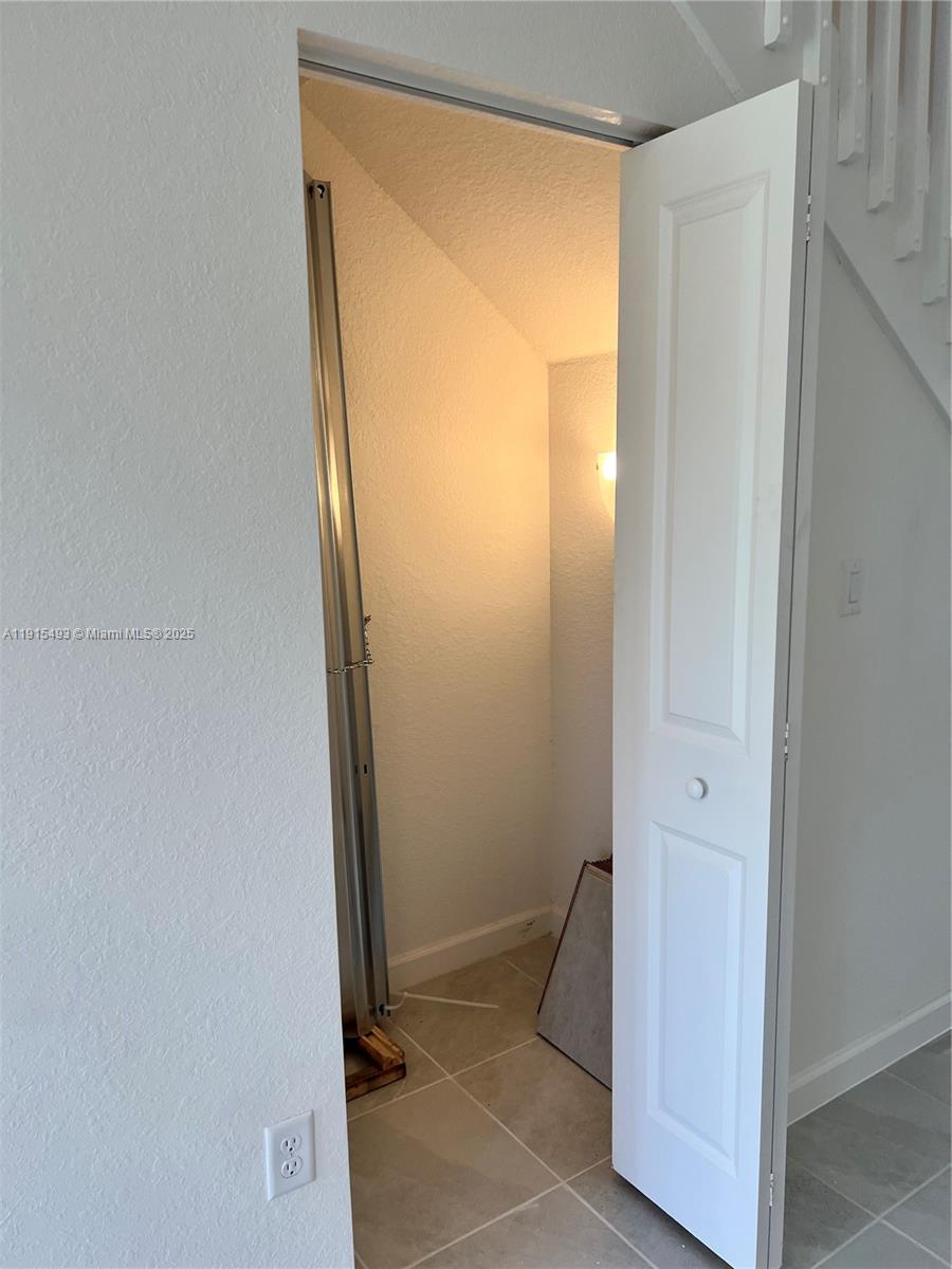 Pine Isle - Residential Lease