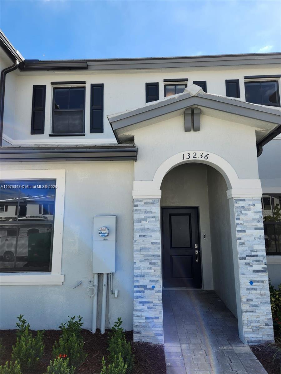 Pine Isle - Residential Lease