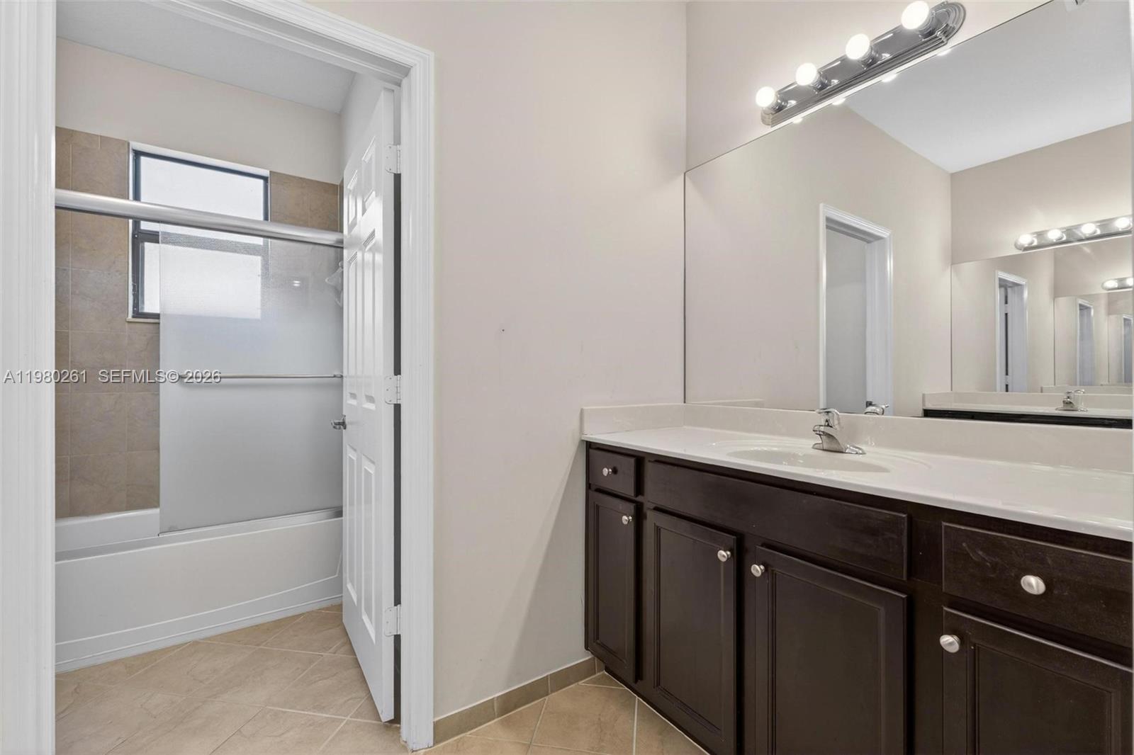 SILVER PALM EAST SEC TWO - Residential