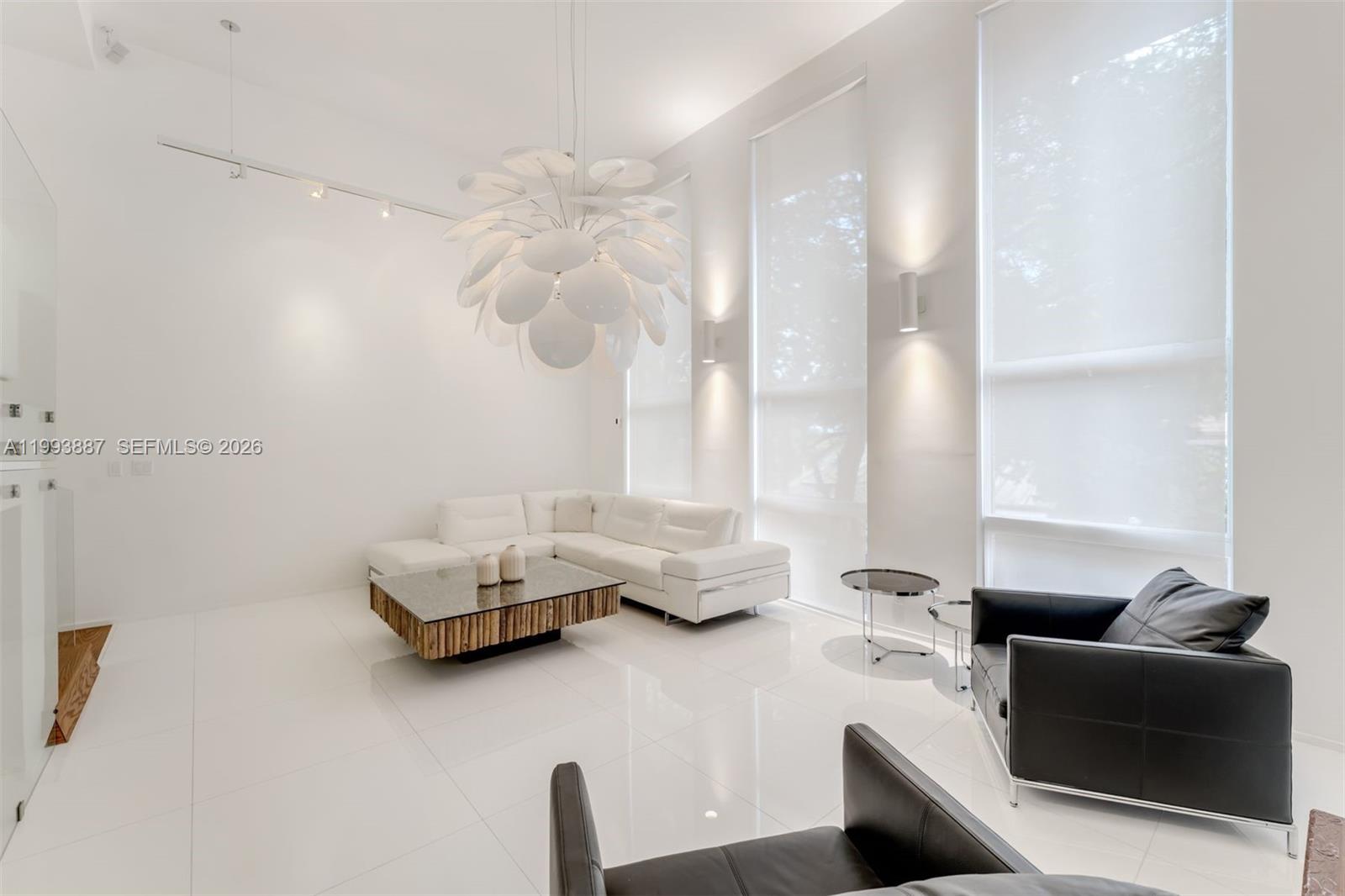 TOWERS QUAYSIDE CT-YARD V - Residential