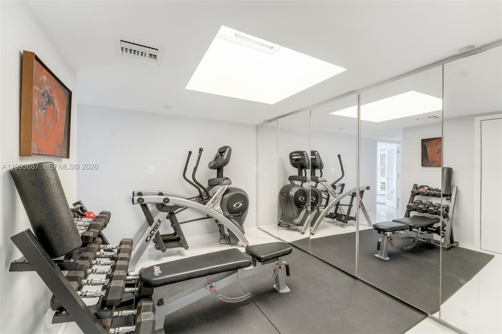 TOWERS QUAYSIDE CT-YARD V - Residential