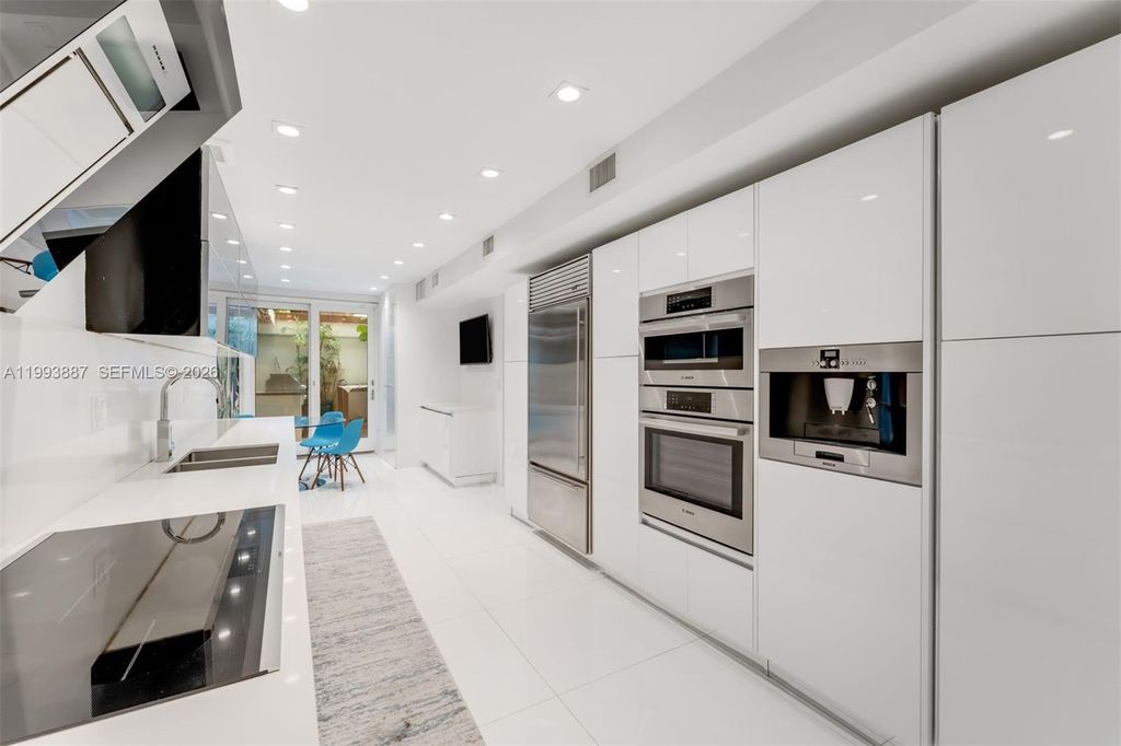 Photo of 1524 NE Quayside Ter #A4, Miami, FL 33138 (MLS # A11993887)