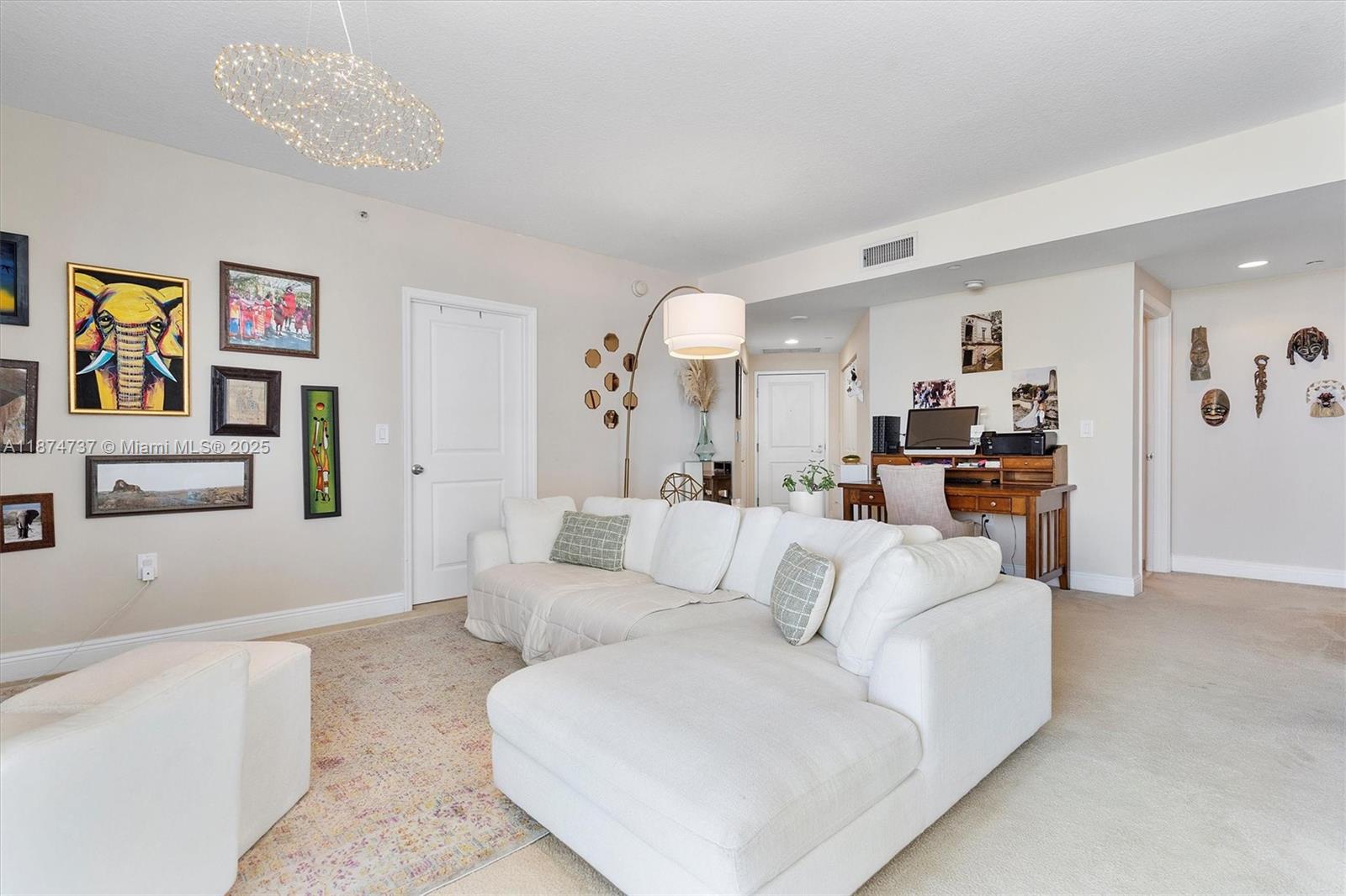 1250 S Miami Ave 3201