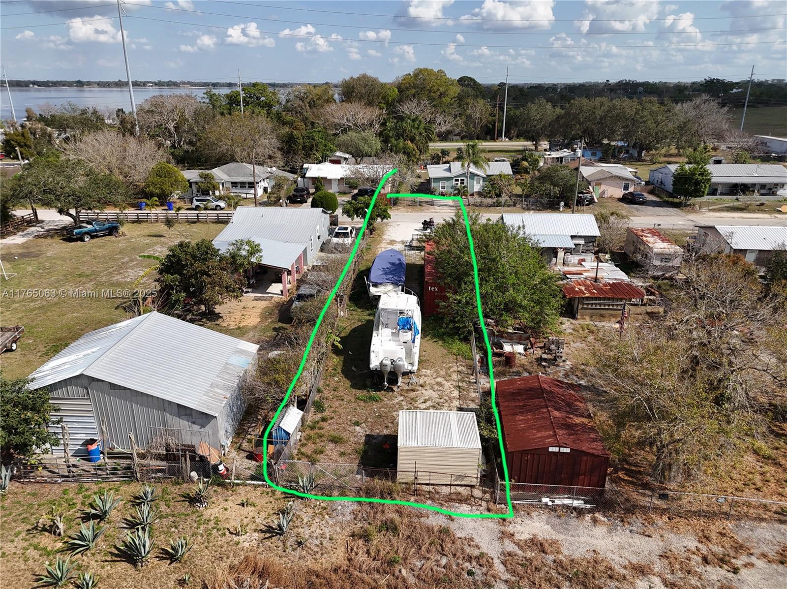 Listing image 1