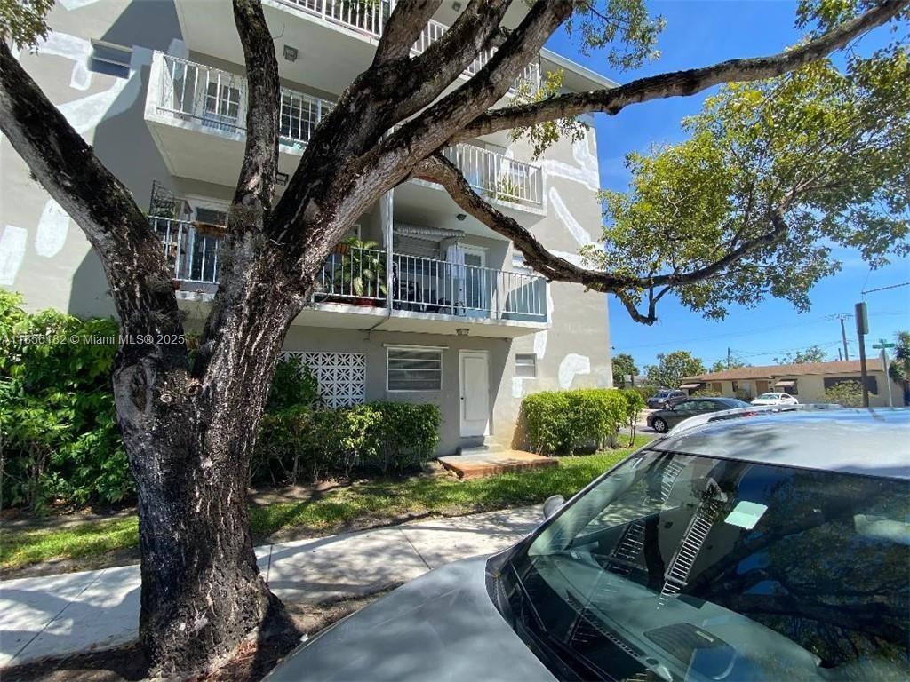 PLUNKETT CONDO APTS INC C - Residential