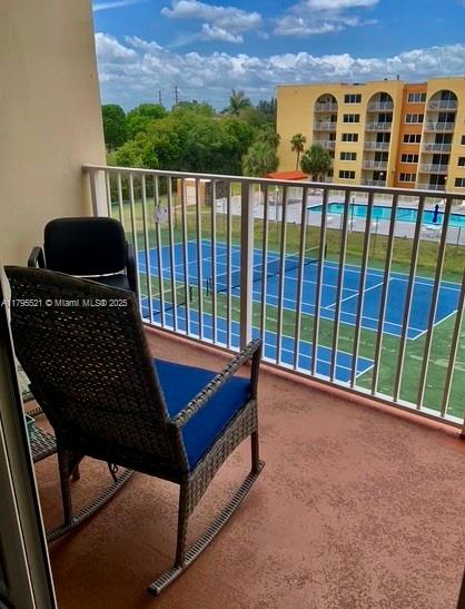 Property for Sale at 6980 Nw 186th St 3-426, Hialeah, Miami-Dade County, Florida - Bedrooms: 1 
Bathrooms: 1  - $199,900