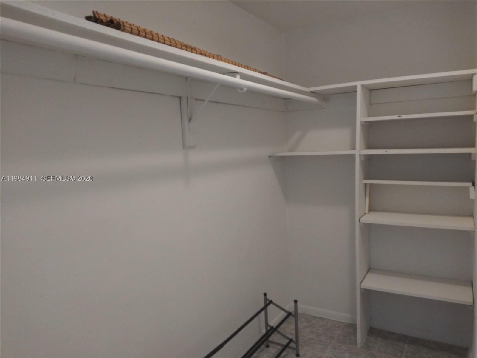 WATERWAY PLAZA CONDO - Residential Lease