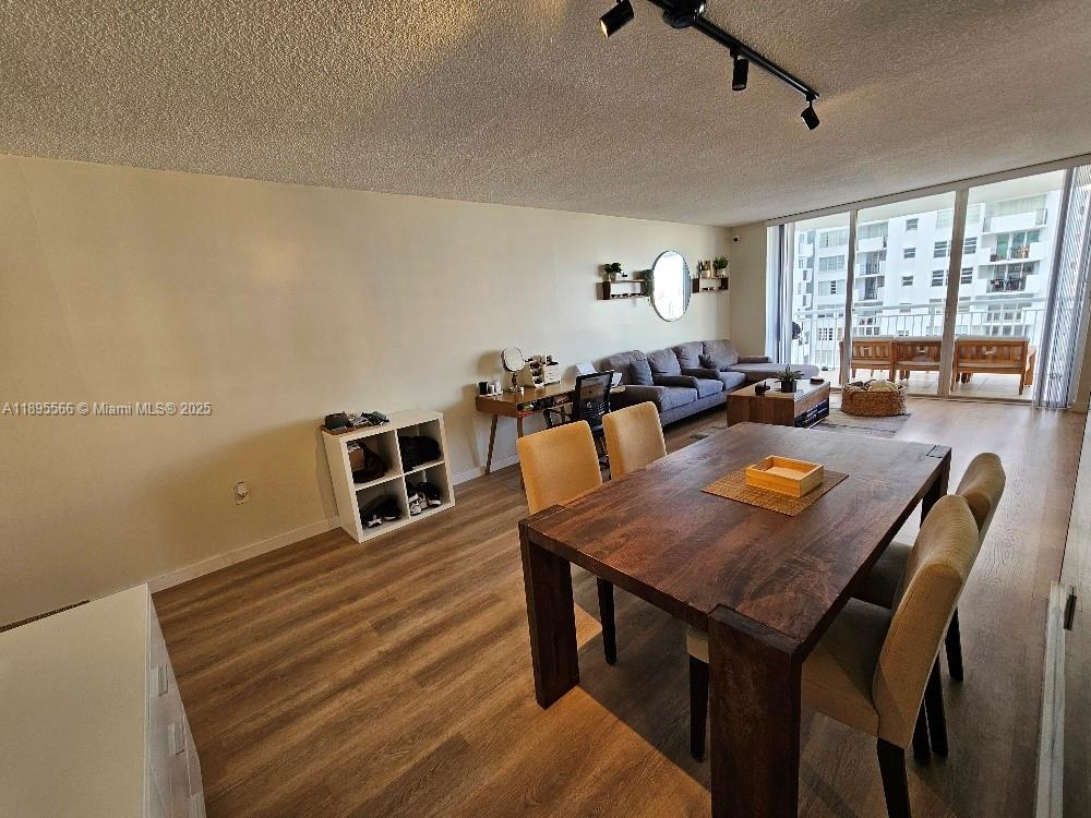 DEL PRADO MARINA - Residential