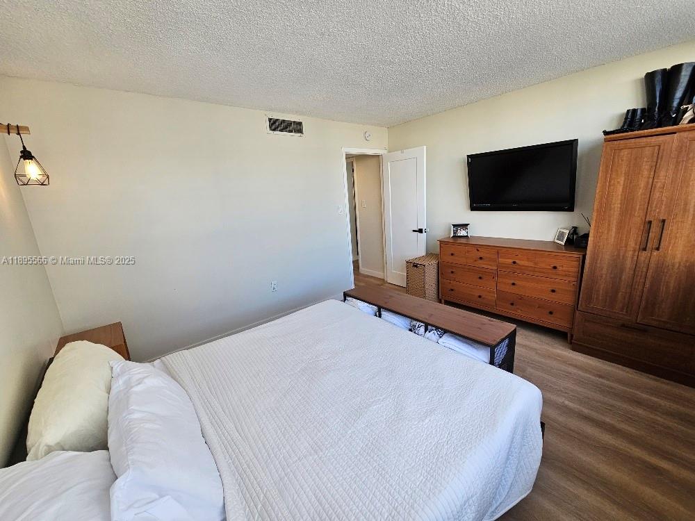 DEL PRADO MARINA - Residential