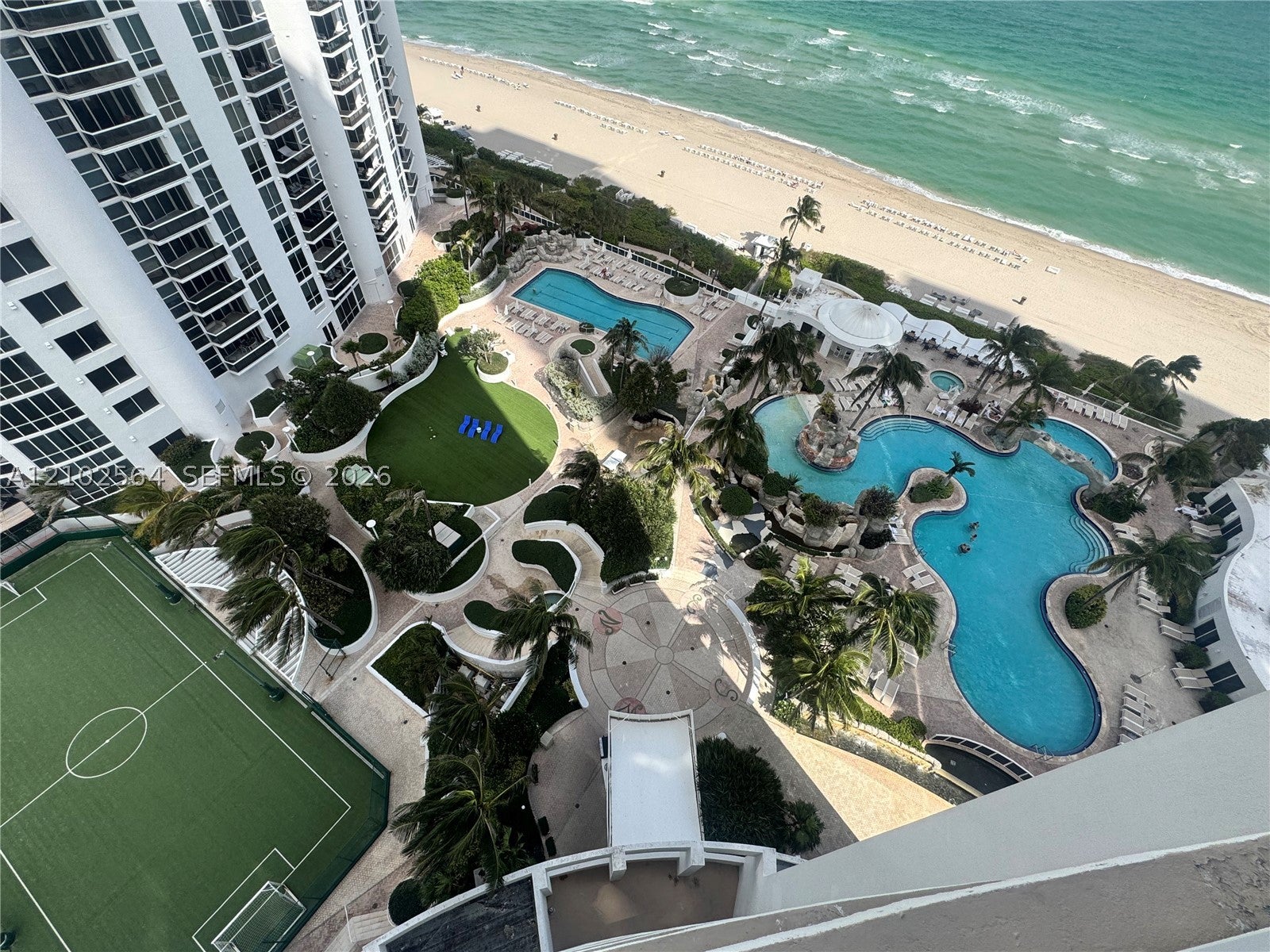 View photos, virtual tours, details... 18001 Collins Ave 808