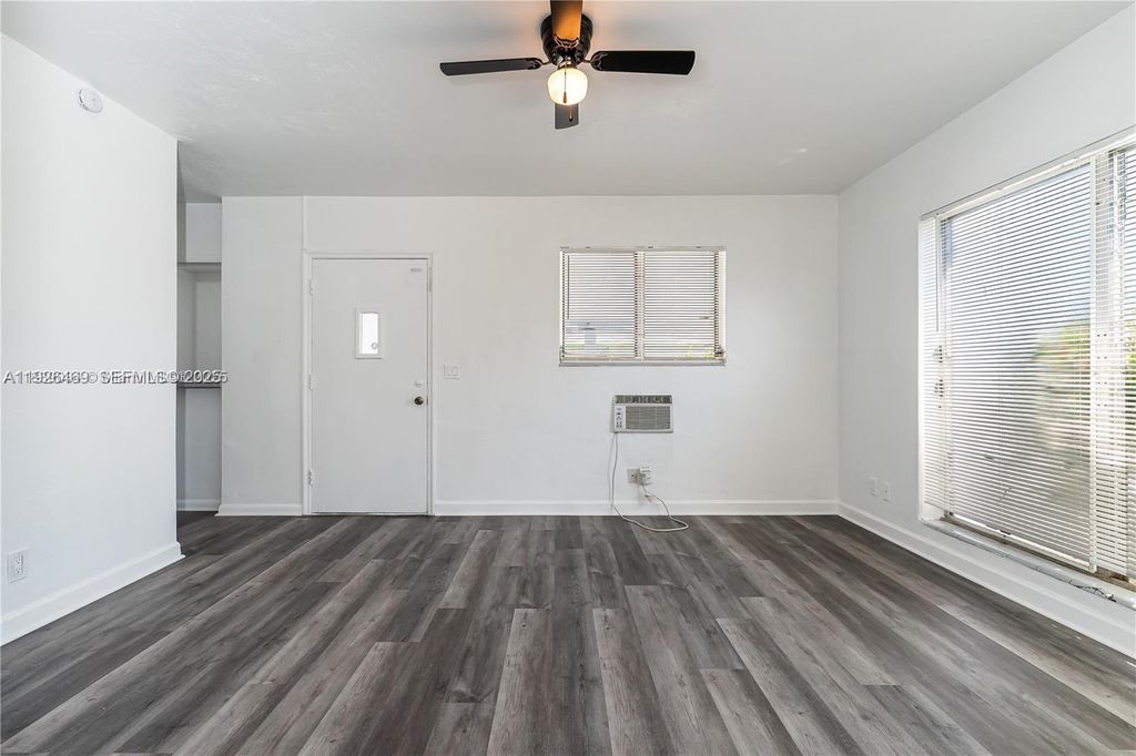 Photo of 51 27th Ct N, Boynton Beach, FL 33435 (MLS # A11926469)