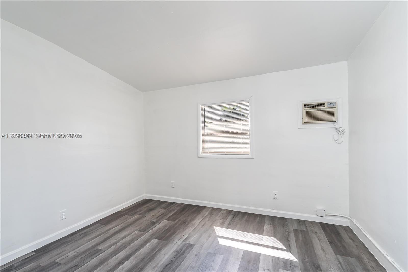 ROLLING GREEN RIDGE 1ST A - Residential