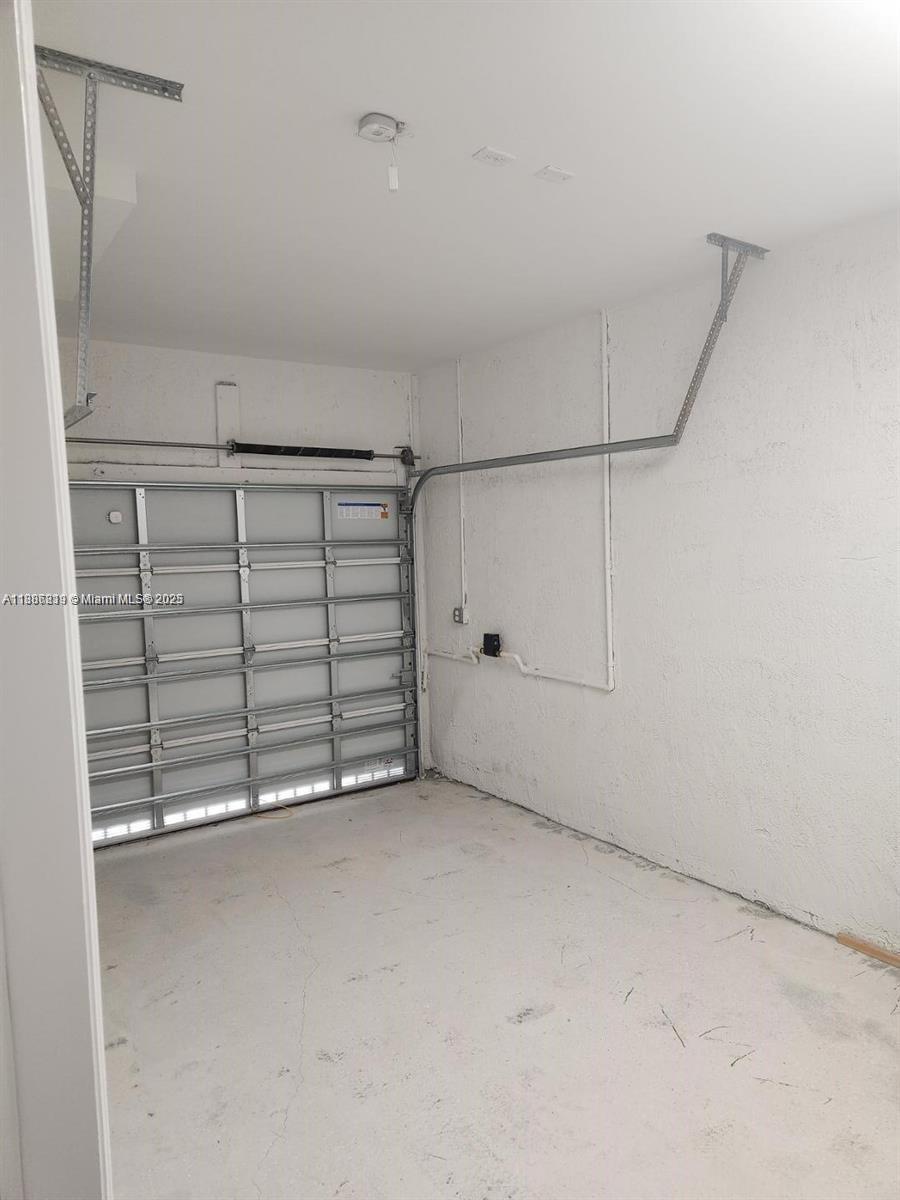 Riviera - Residential