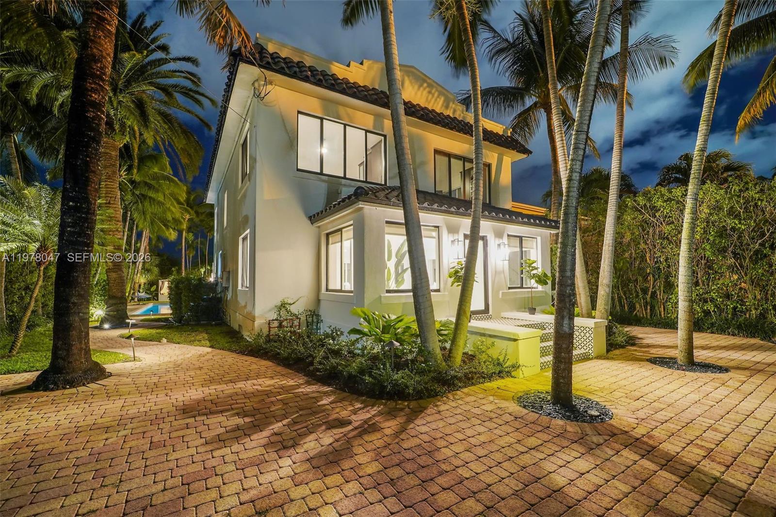 MID GOLF SUB 1ST ADDN - Residential Lease