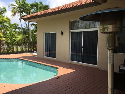 Single Family Residence in Miramar FL 3240 189th Ave Ave 19.jpg