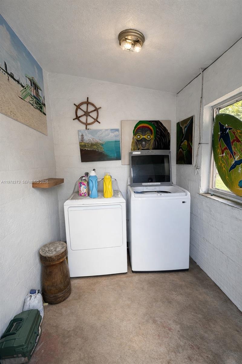 HARWOOD 2ND ADDN TO RIVER - Residential Income