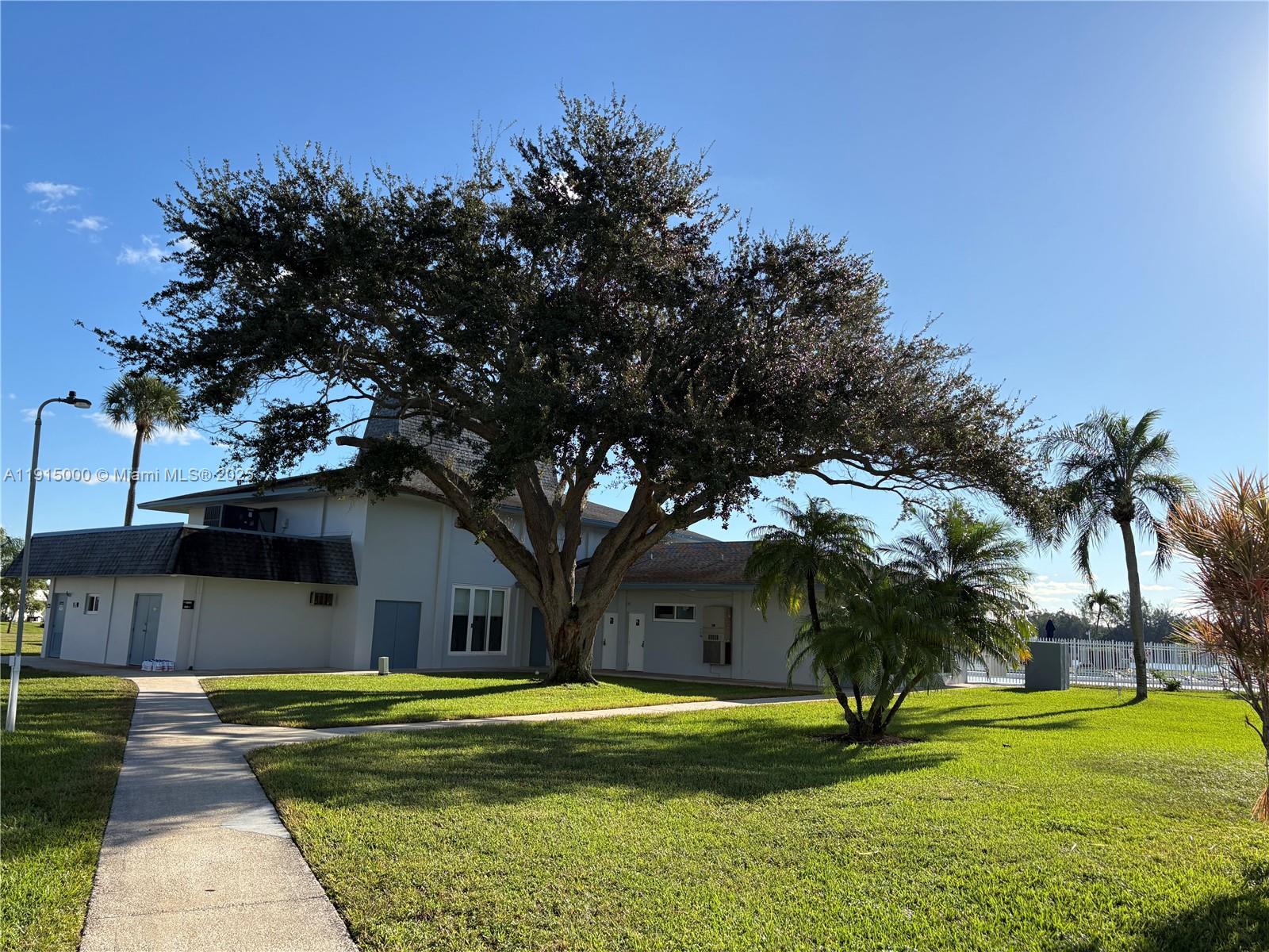 SHERIDAN LAKES CONDO APTS - Residential Lease