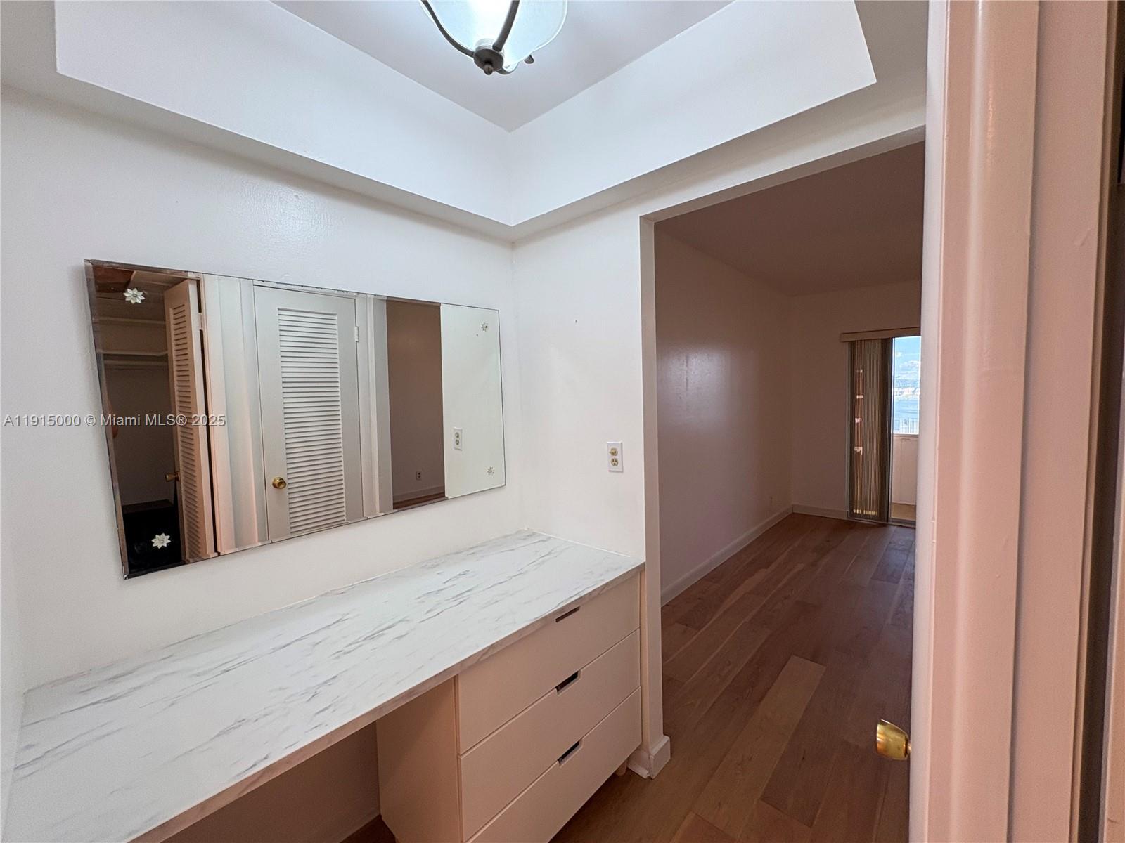 SHERIDAN LAKES CONDO APTS - Residential Lease