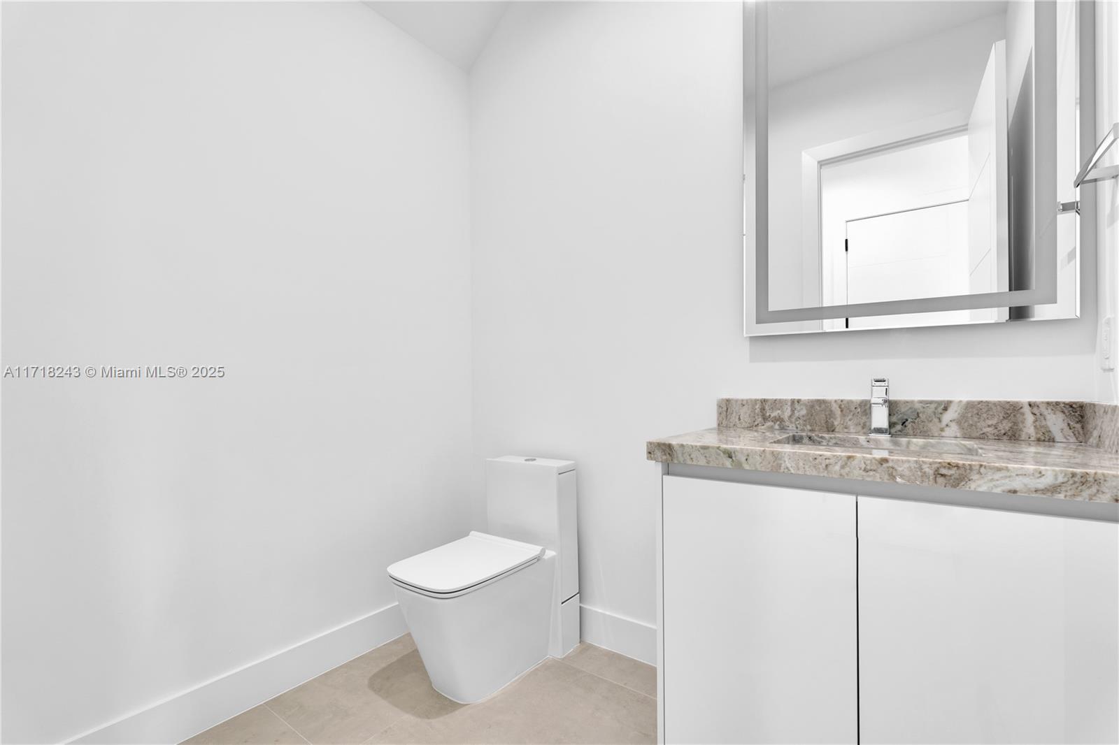 CORAL VILLAS - Residential