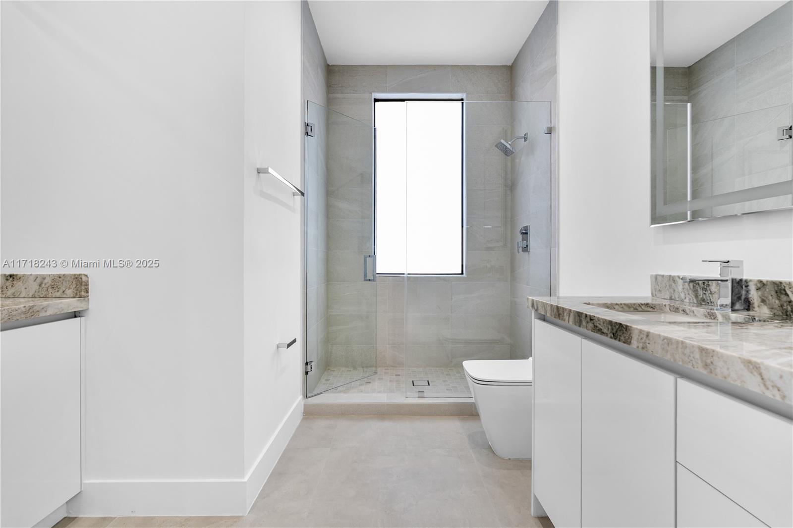 CORAL VILLAS - Residential