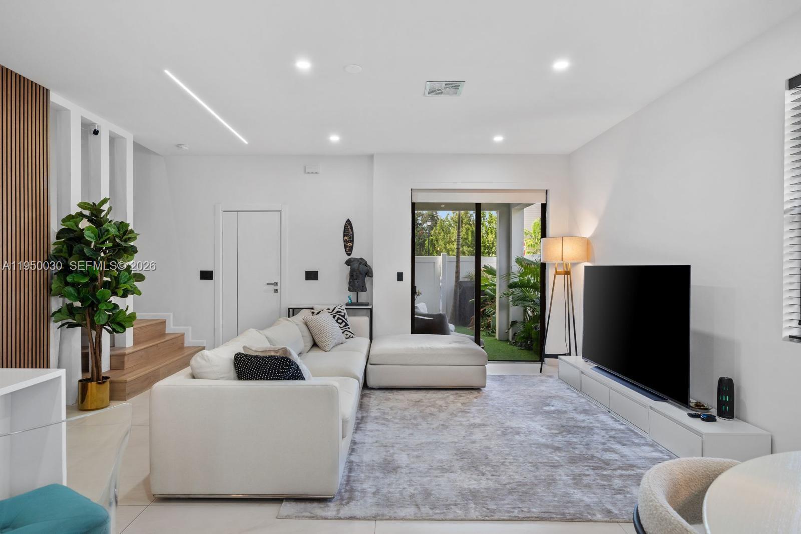 GARDENIA PARK - Residential