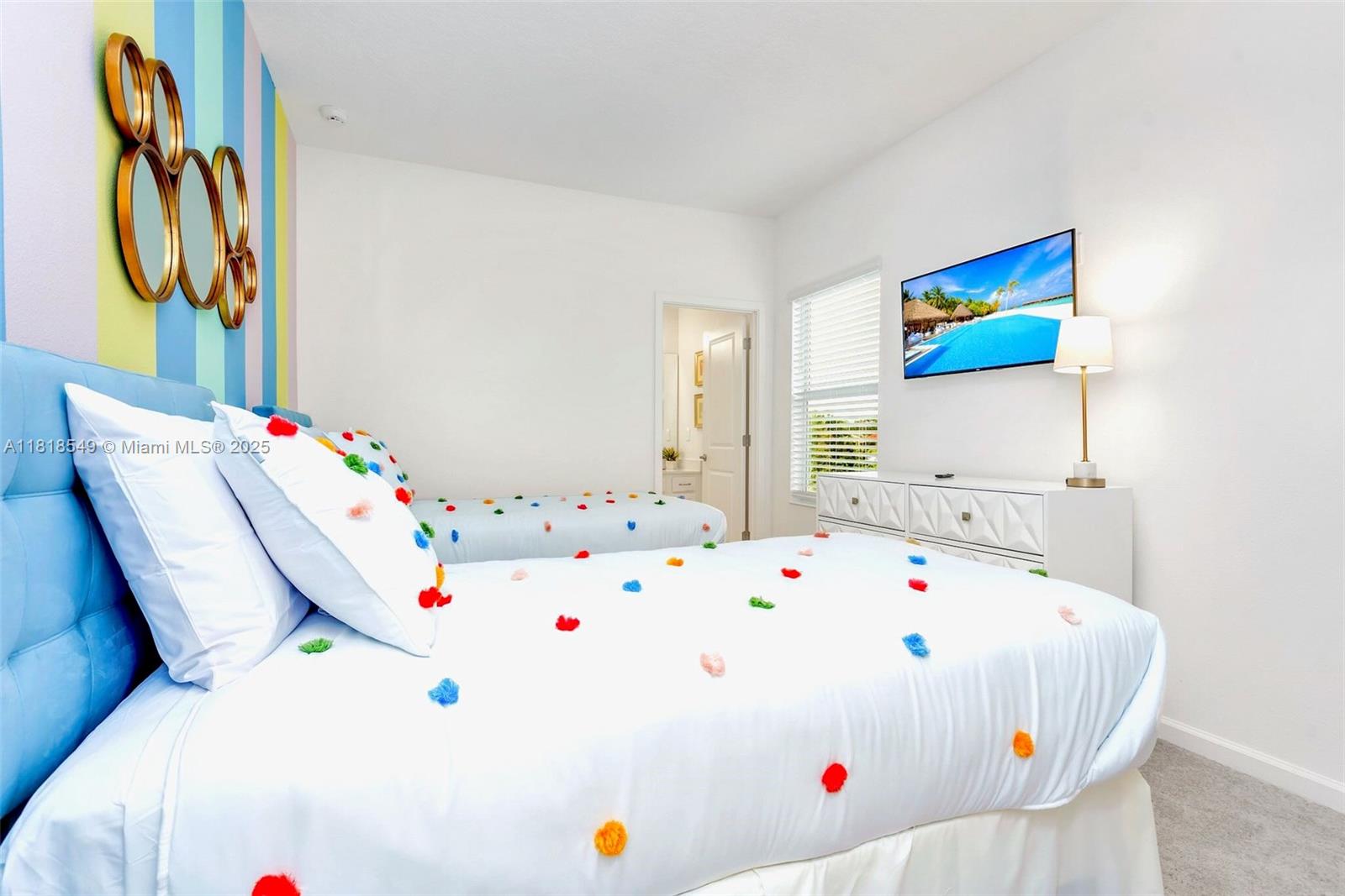 VERANDA PALMS - Residential